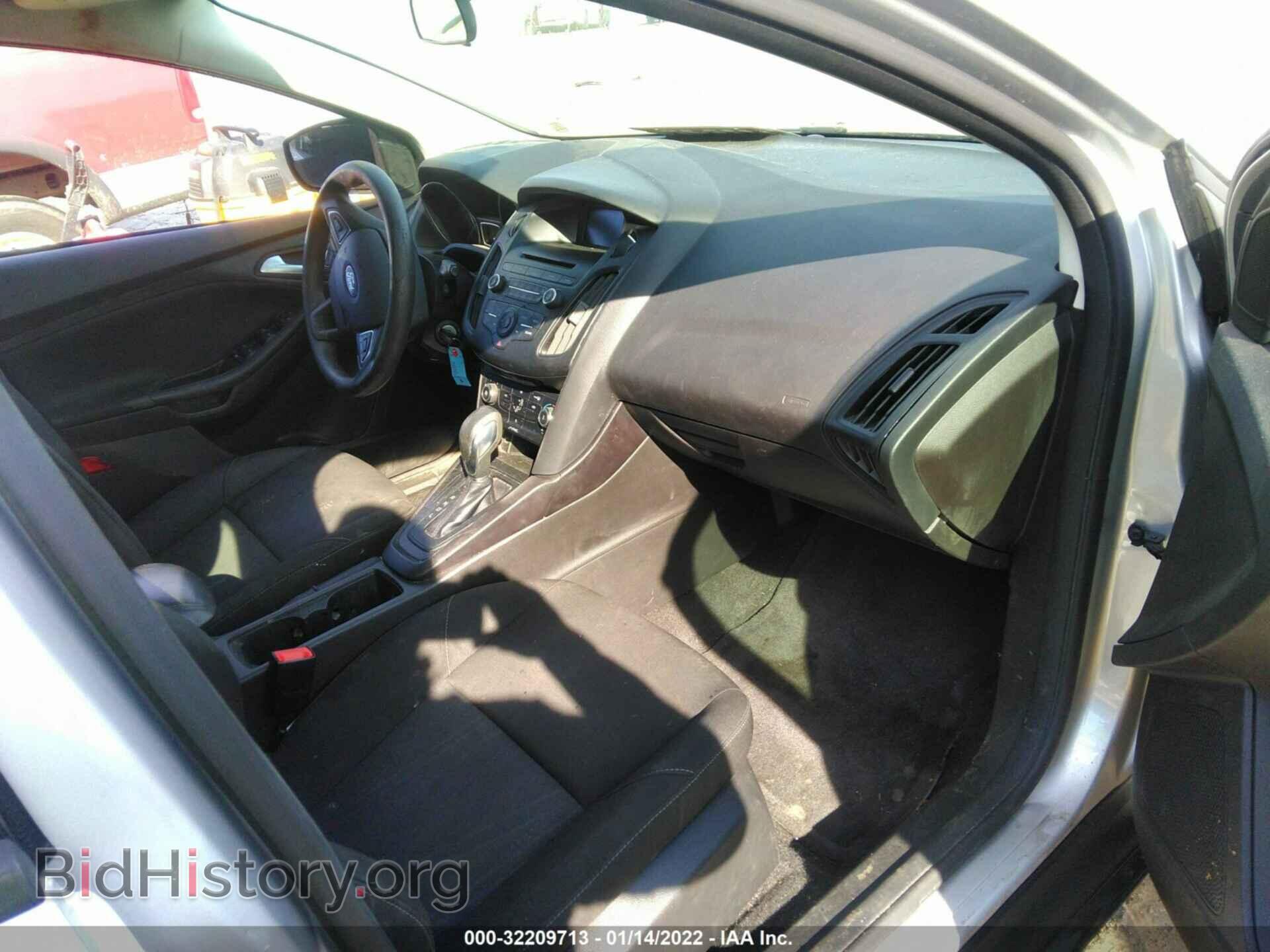 2017 FORD FOCUS - VIN: 1FADP3K2XHL232702 - Фото 5