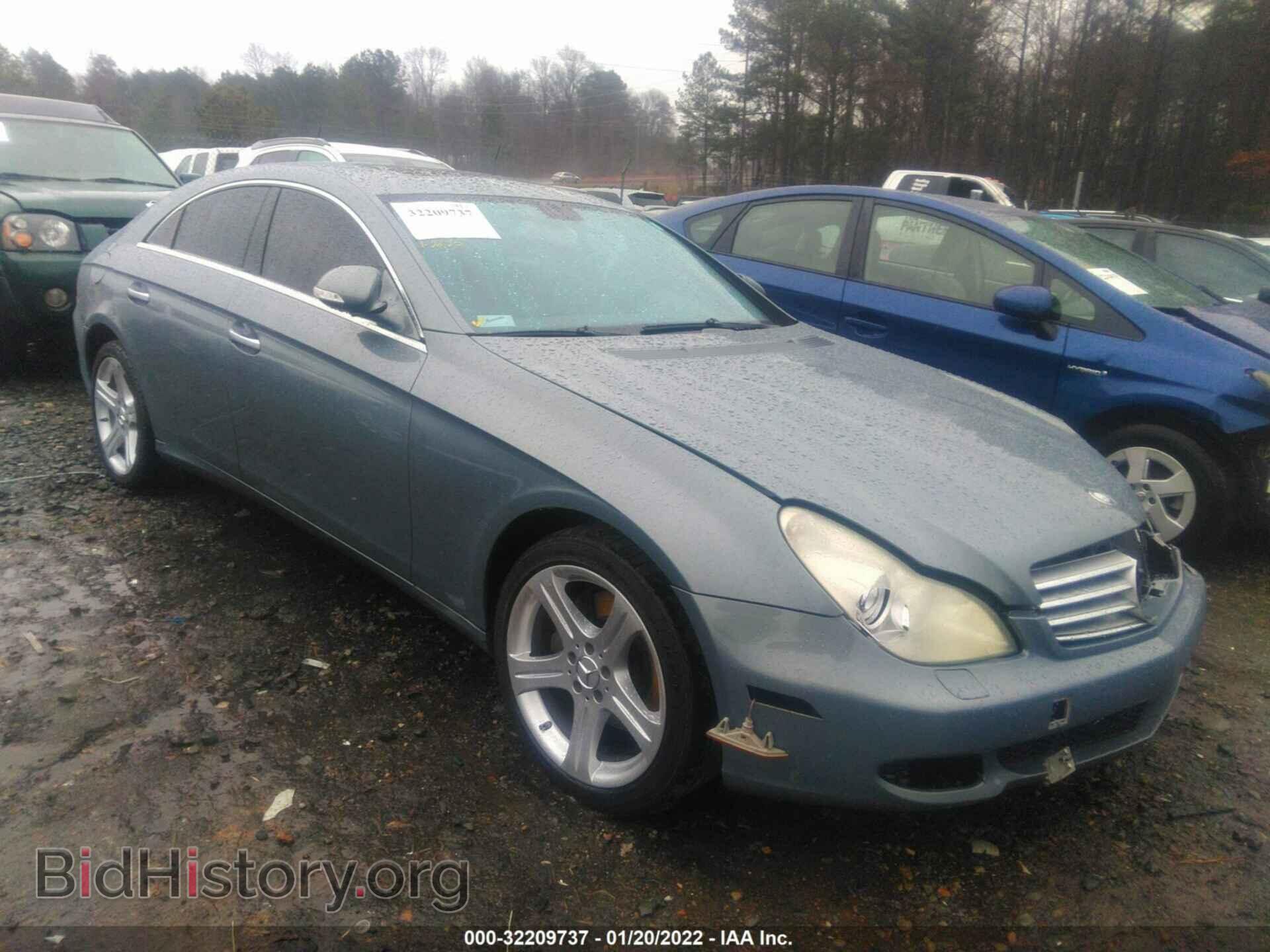 Photo WDDDJ72X17A103696 - MERCEDES-BENZ CLS-CLASS 2007