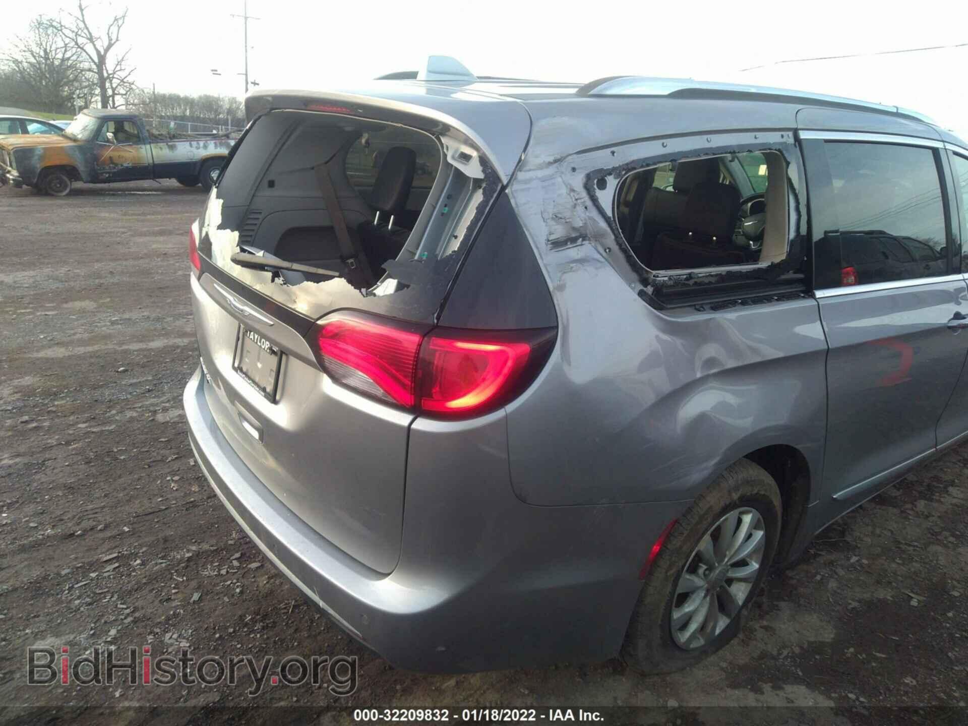 2018 CHRYSLER PACIFICA - VIN: 2C4RC1BG6JR279587 - Фото 6