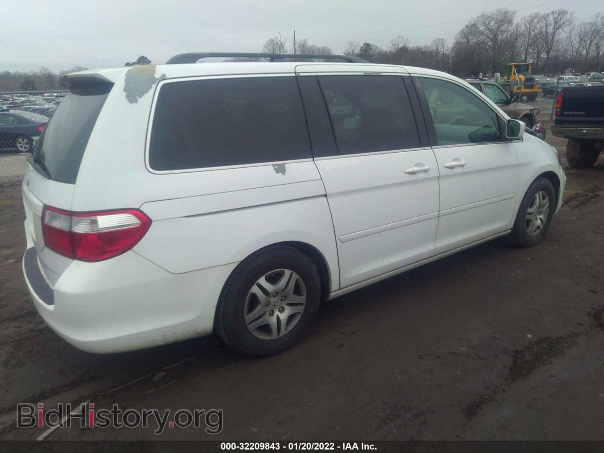 2007 HONDA ODYSSEY - VIN: 5FNRL38437B082972 - Фото 4