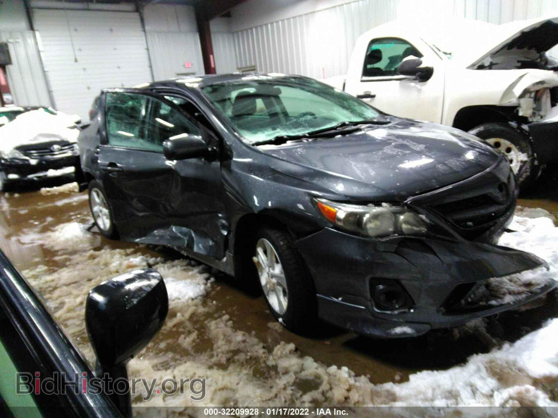 Photo 2T1BU4EE6BC650582 - TOYOTA COROLLA 2011