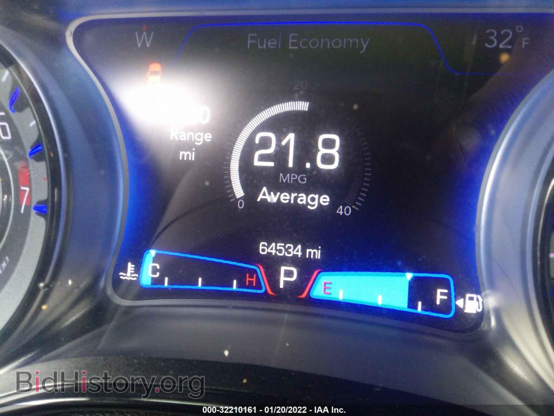 2019 CHRYSLER 300 - VIN: 2C3CCAGG5KH586081 - Фото 7