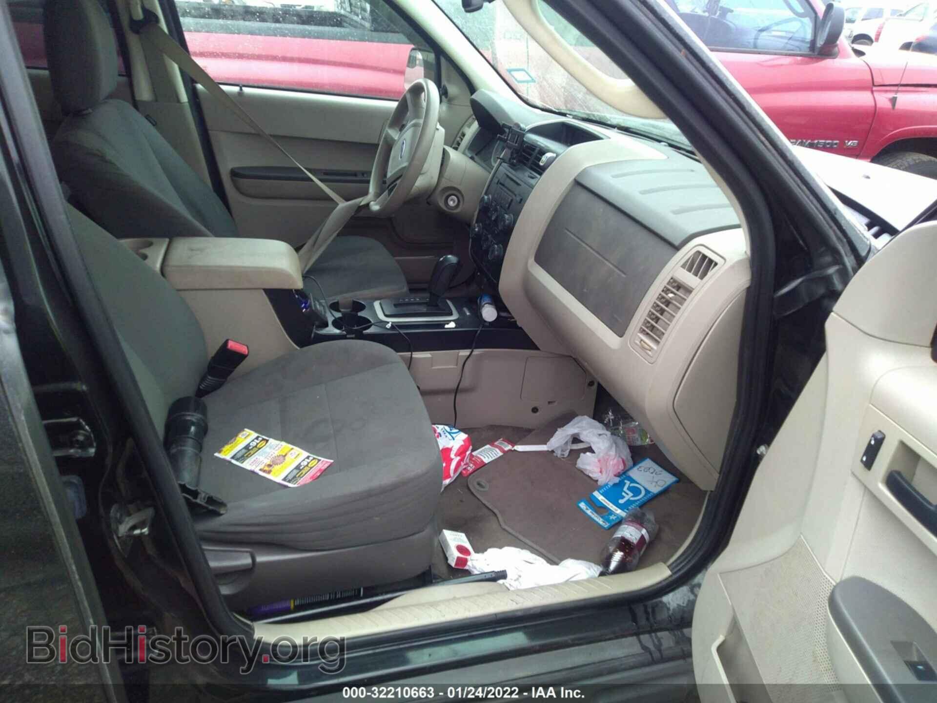 2012 FORD ESCAPE - VIN: 1FMCU0C79CKC08523 - Фото 3