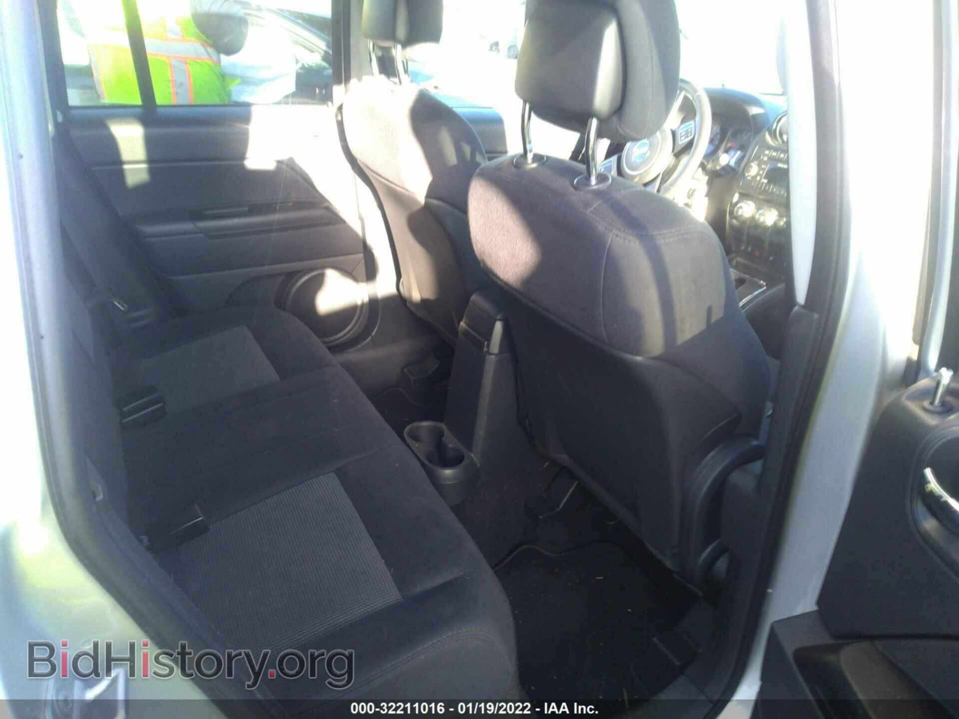 2011 JEEP COMPASS - VIN: 1J4NF1FB6BD150123 - Фото 8