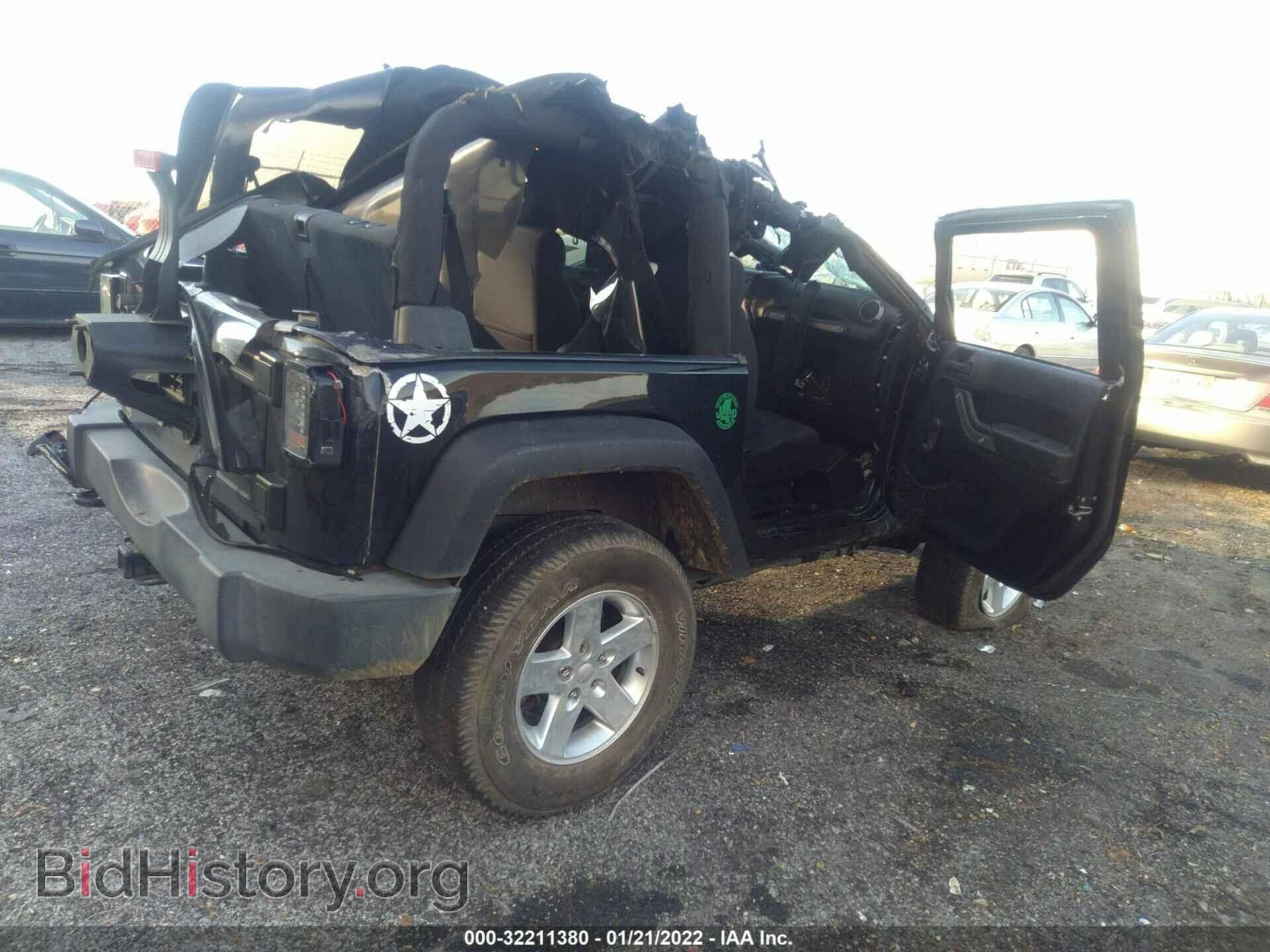 2011 JEEP WRANGLER - VIN: 1J4AA2D19BL610667 - Фото 4