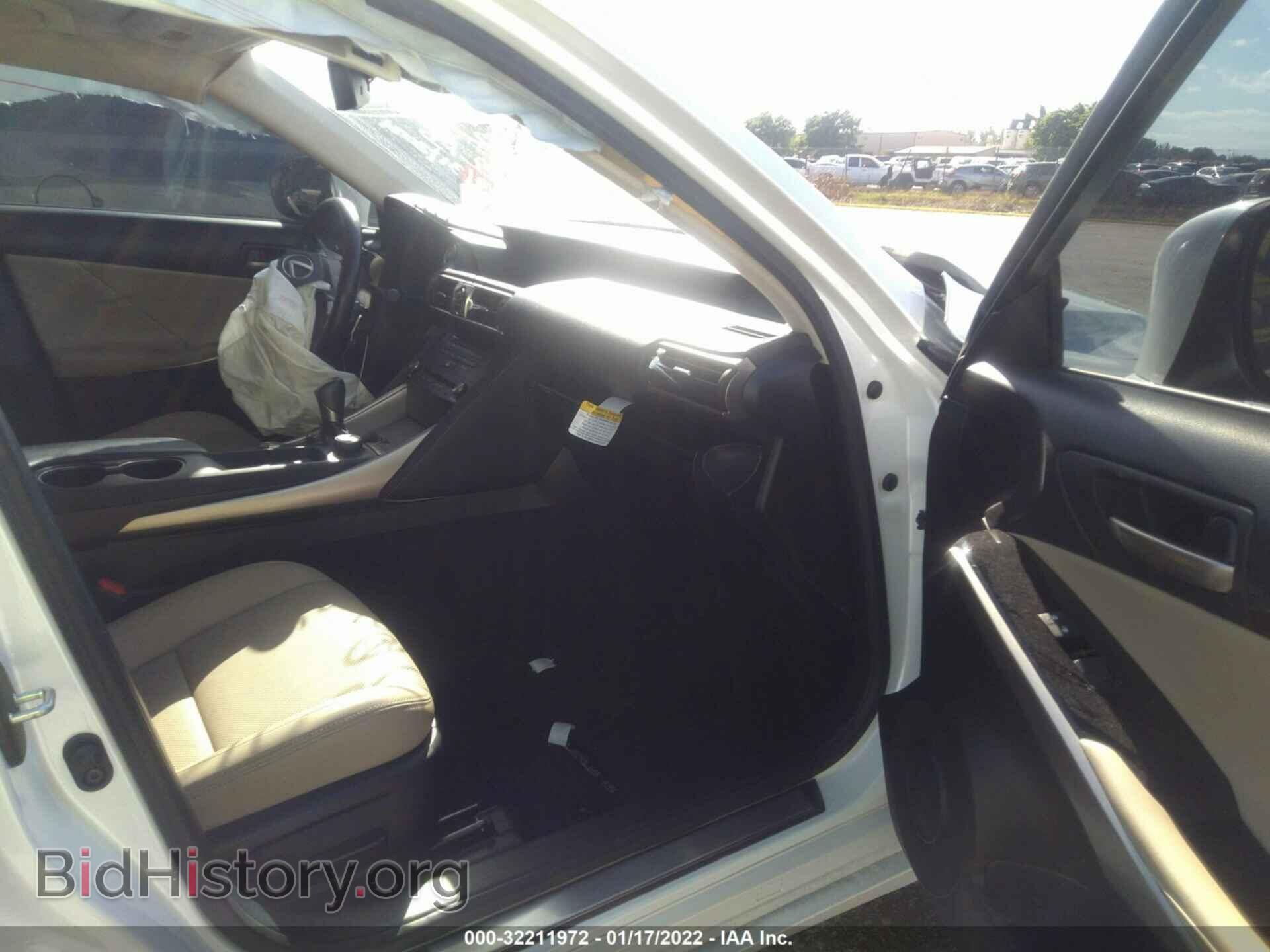 2019 LEXUS IS - VIN: JTHBA1D23K5096525 - Фото 5