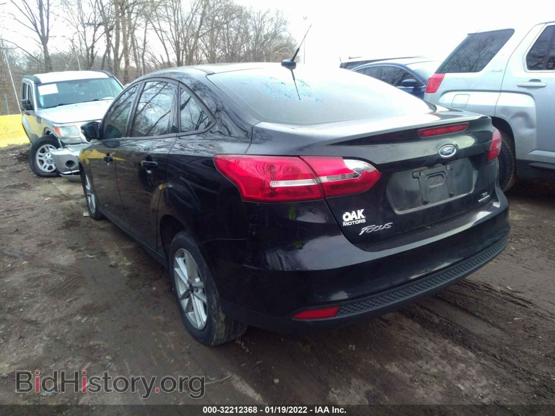 2016 FORD FOCUS - VIN: 1FADP3F21GL371447 - Фото 3
