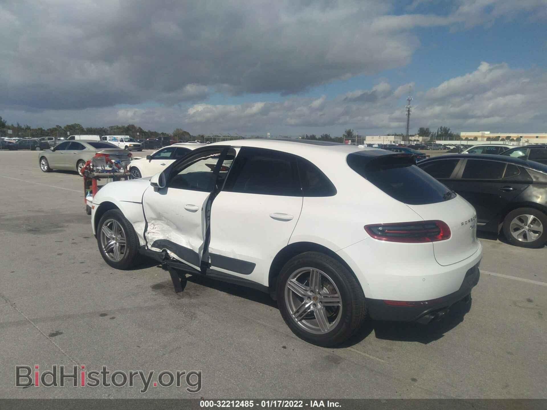 2017 PORSCHE MACAN - VIN: WP1AA2A51HLB06022 - Photo 3