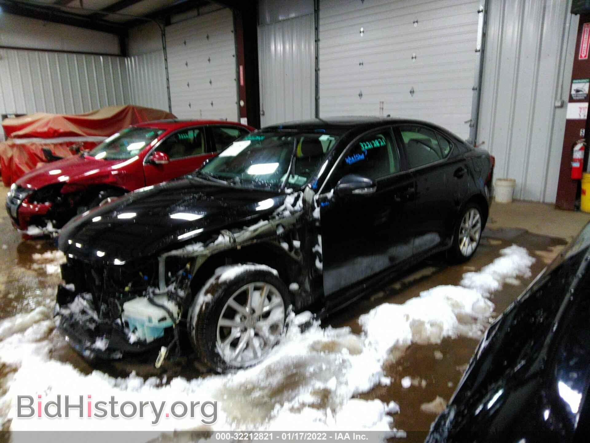 2012 LEXUS IS 250 - VIN: JTHCF5C29C5058300 - Фото 2