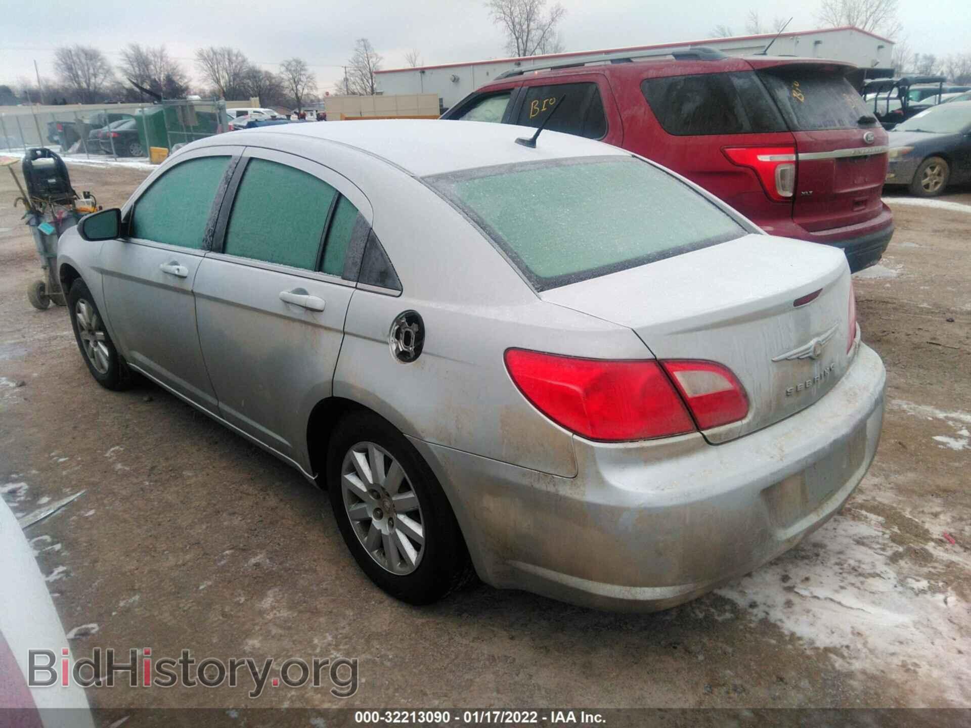 2010 CHRYSLER SEBRING - VIN: 1C3CC4FB4AN233926 - Фото 3