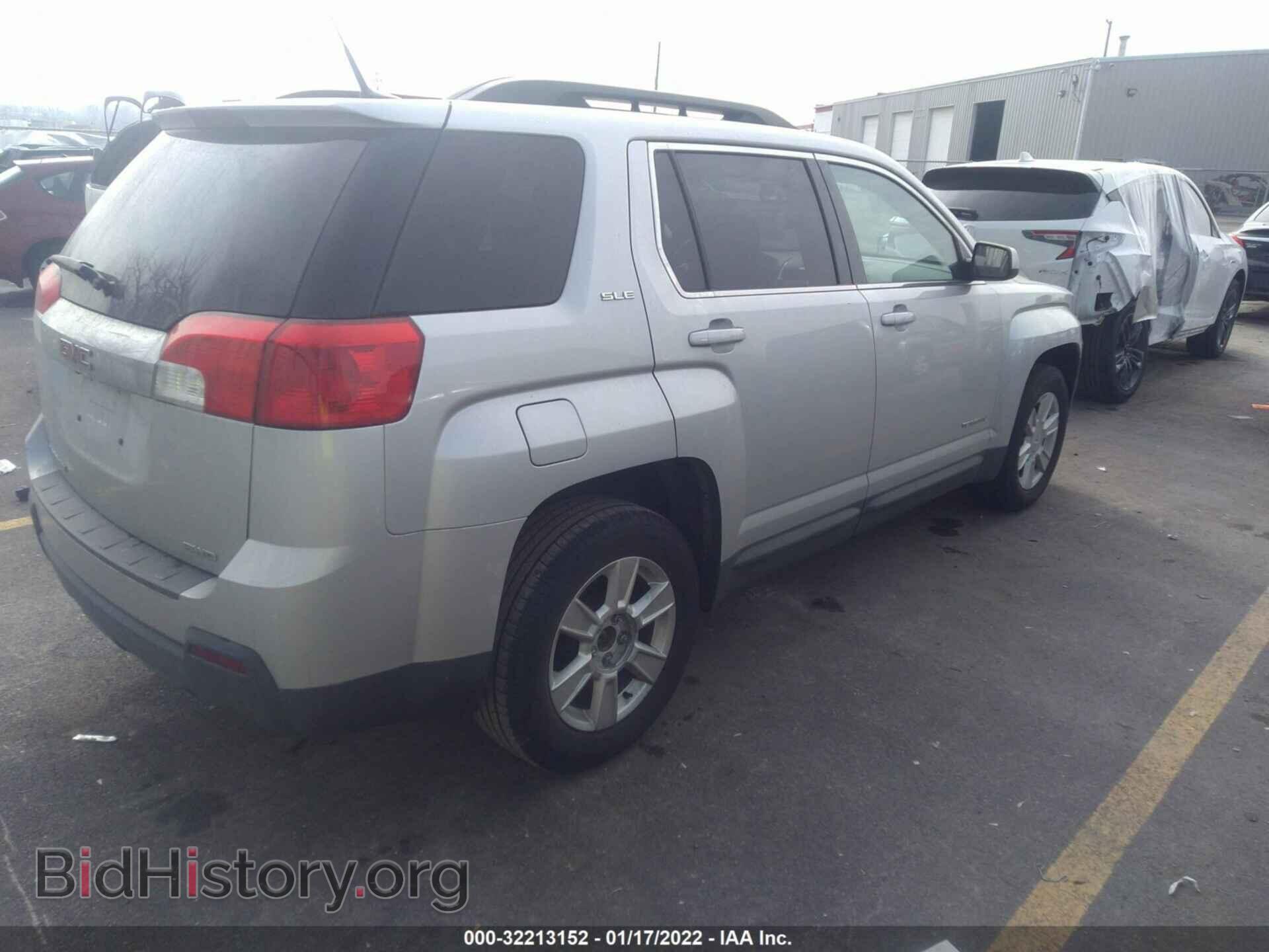 2010 GMC TERRAIN - VIN: 2CTFLEEW4A6270518 - Photo 4