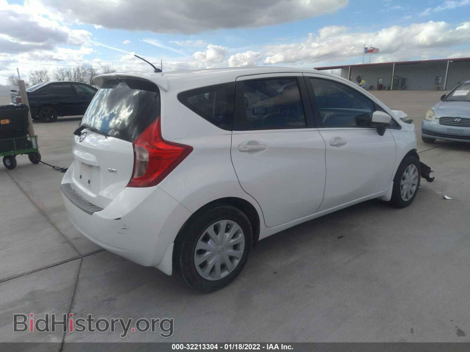 2015 NISSAN VERSA NOTE - VIN: 3N1CE2CP4FL361815 - Фото 4