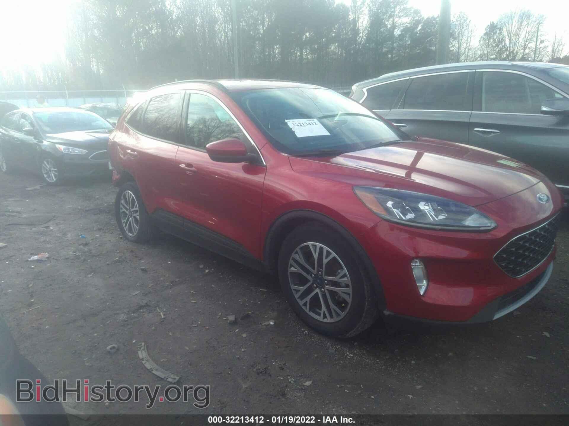Photo 1FMCU0H69LUA45697 - FORD ESCAPE 2020