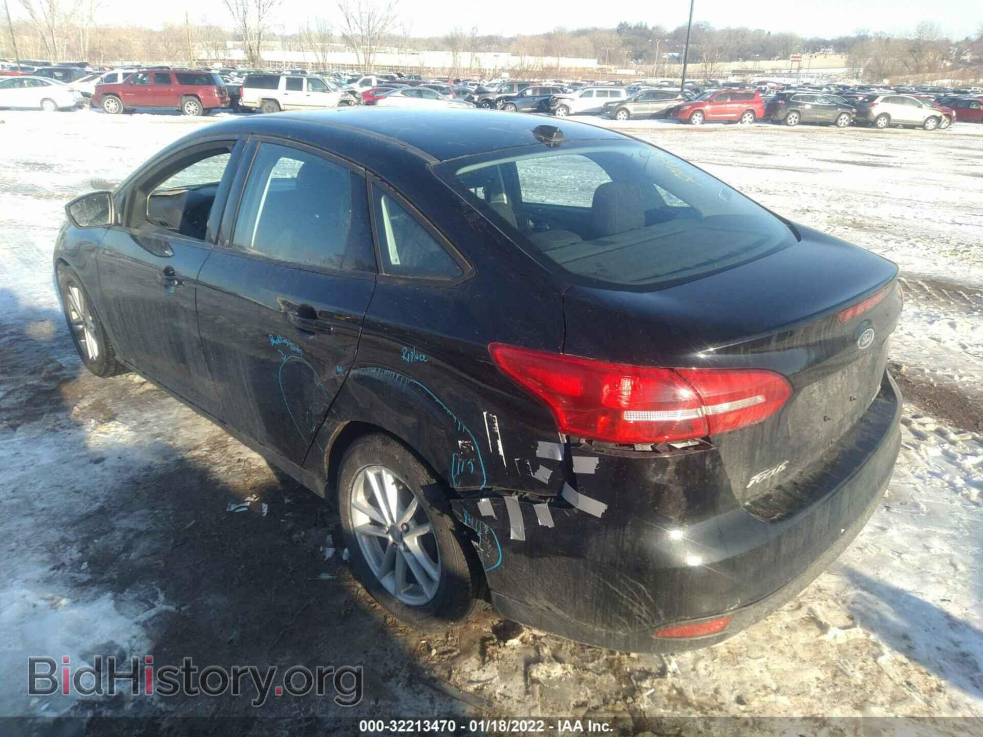 2016 FORD FOCUS - VIN: 1FADP3F24GL394124 - Фото 3