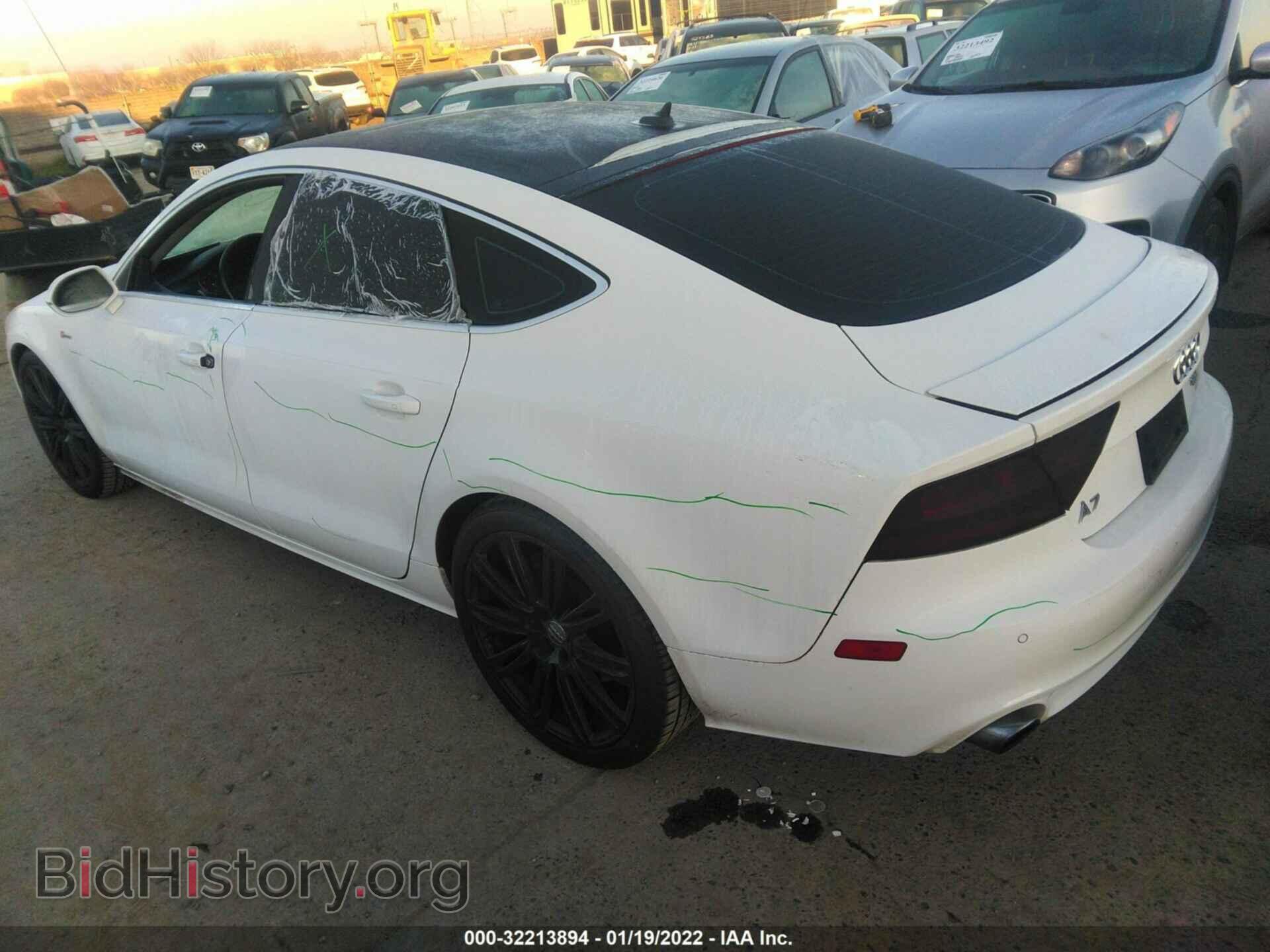 2012 AUDI A7 - VIN: WAUYGAFC1CN044986 - Фото 3