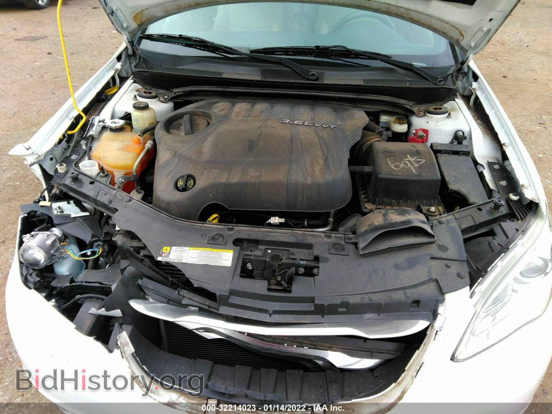 2012 CHRYSLER 200 - VIN: 1C3BCBFG4CN234041 - Фото 10