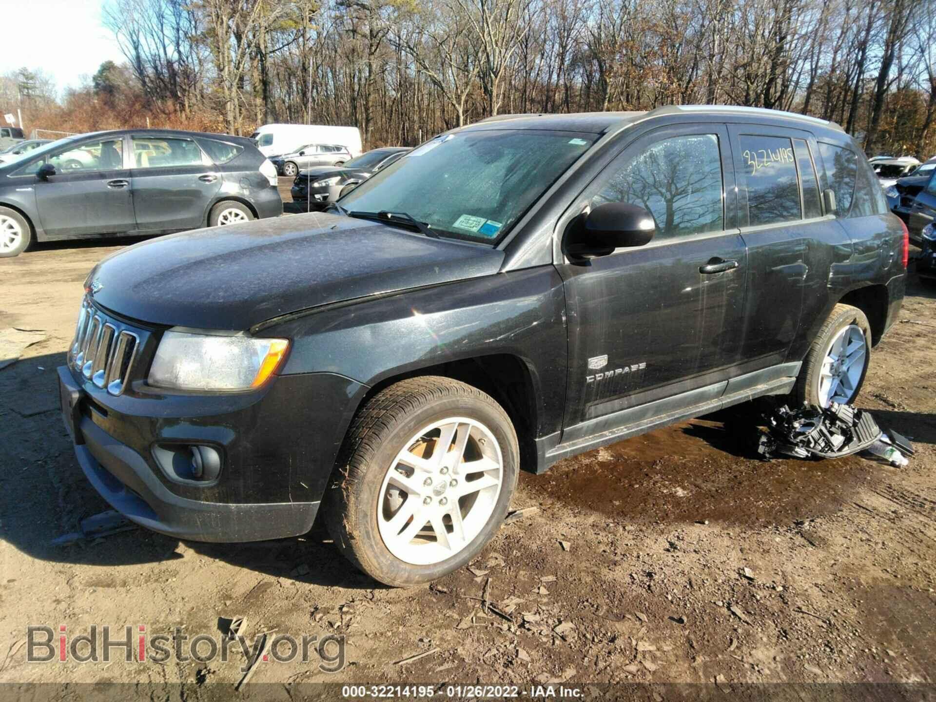 2011 JEEP COMPASS - VIN: 1J4NF5FB3BD202055 - Photo 2