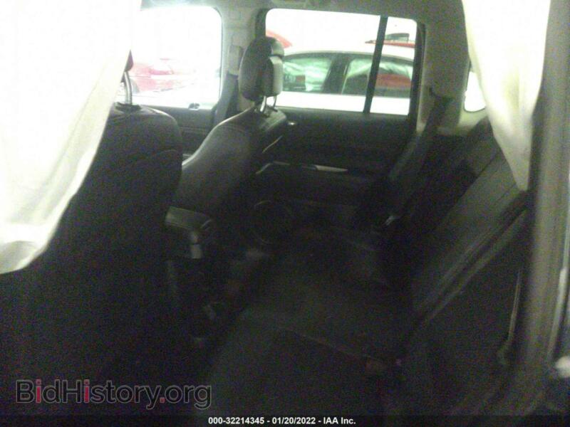 2015 Jeep COMPASS (VIN 1C4NJDEB8FD162836) — фото 8 из 11