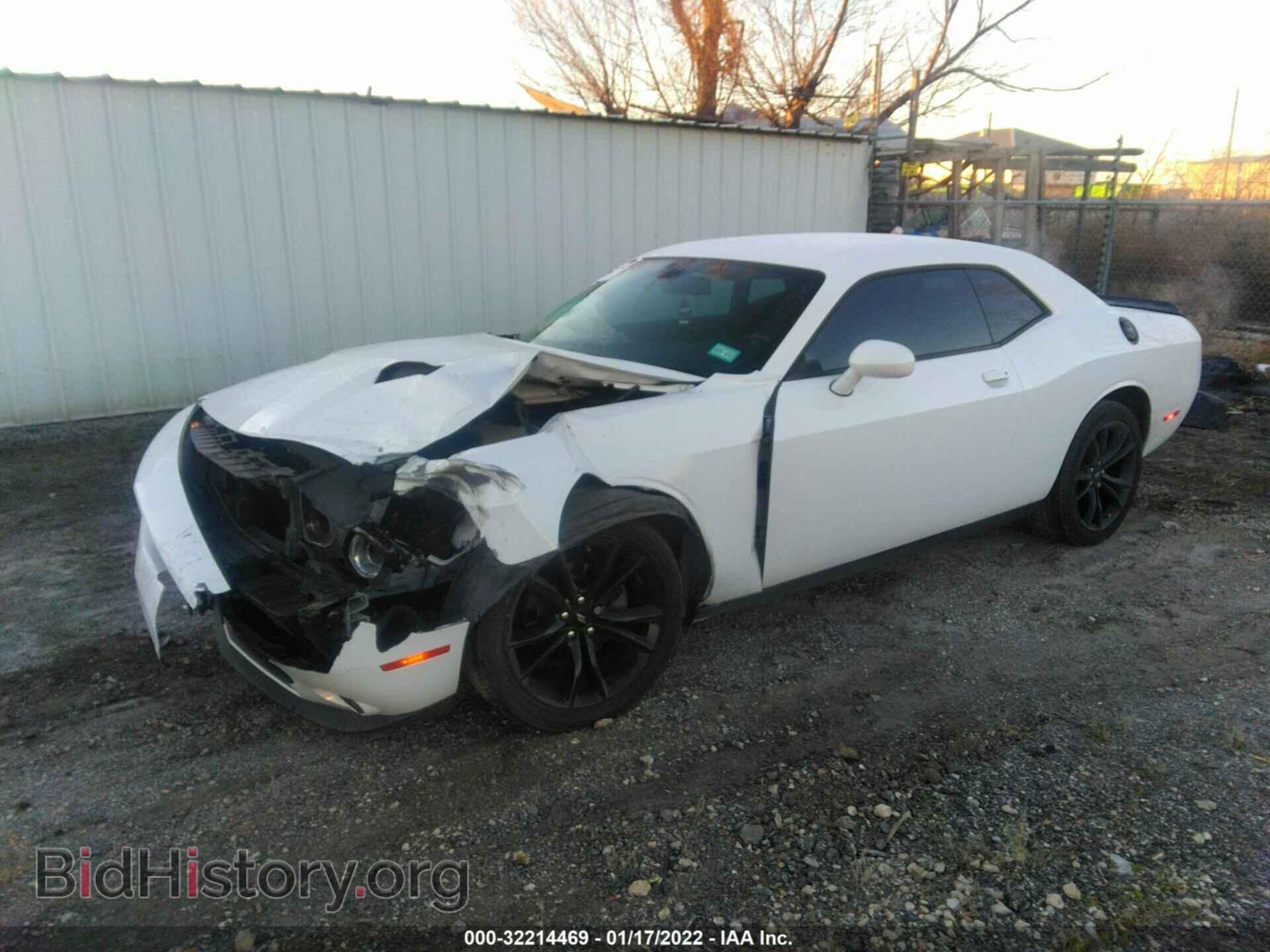 2018 DODGE CHALLENGER - VIN: 2C3CDZAG6JH217166 - Photo 2