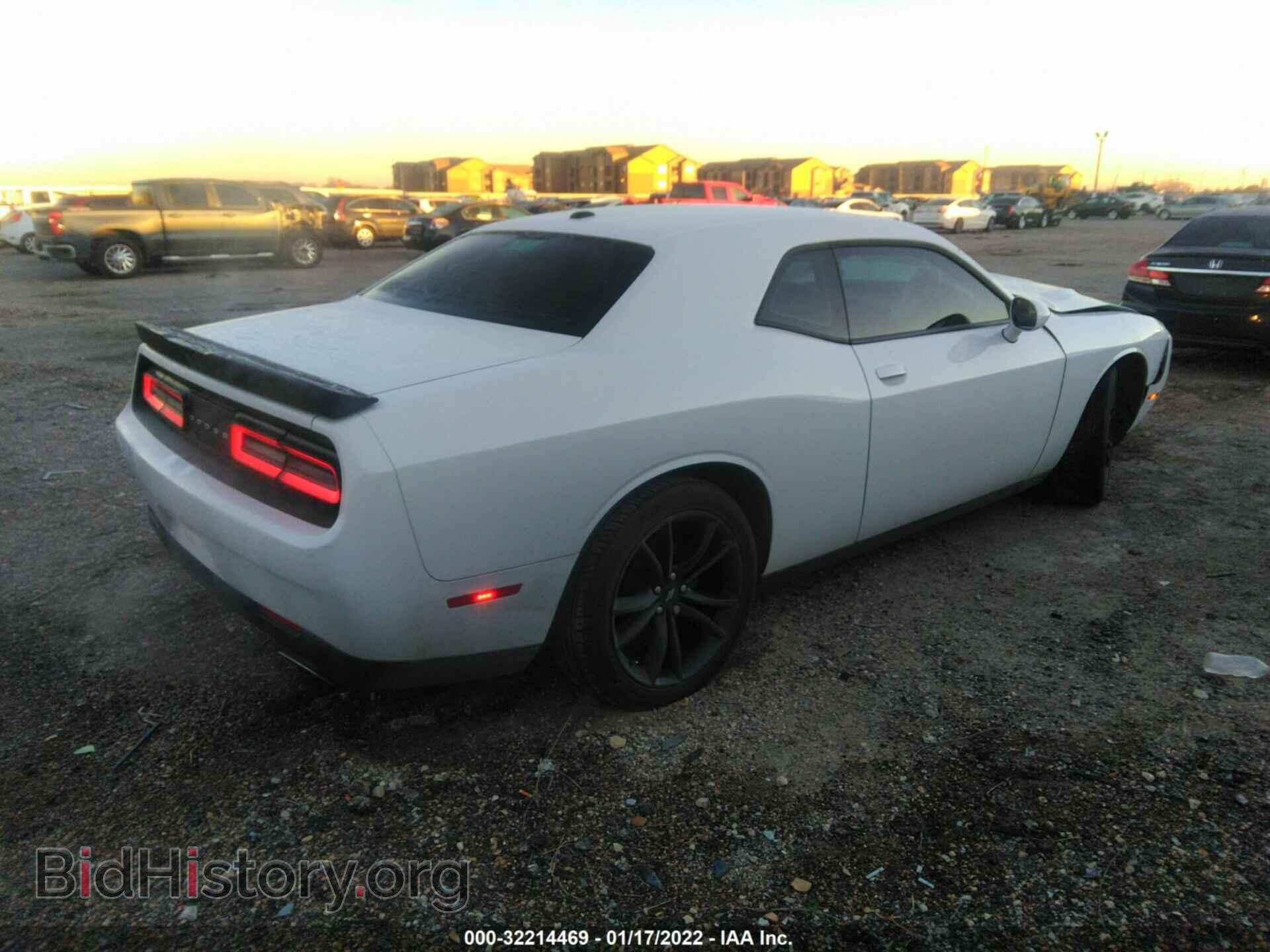 2018 DODGE CHALLENGER - VIN: 2C3CDZAG6JH217166 - Photo 4
