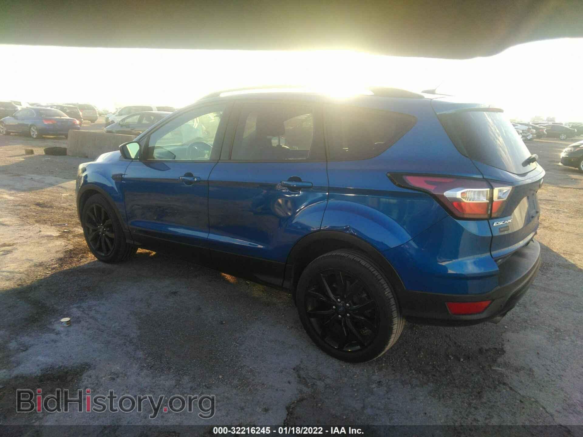 2017 FORD ESCAPE - VIN: 1FMCU0GD8HUD10701 - Фото 3