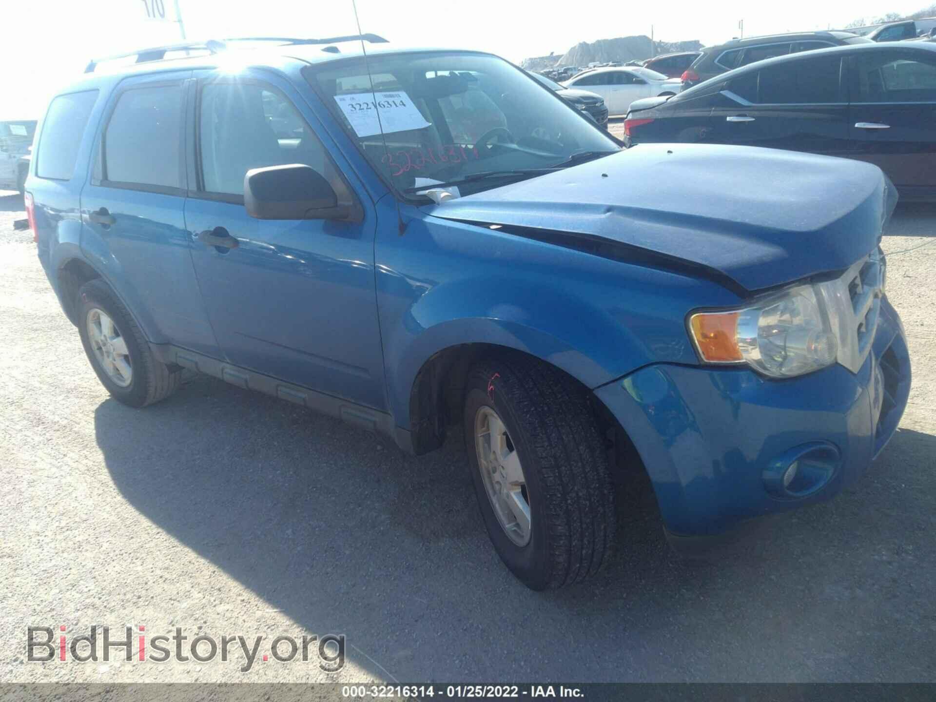 Фотография 1FMCU0D79CKA42910 - FORD ESCAPE 2012