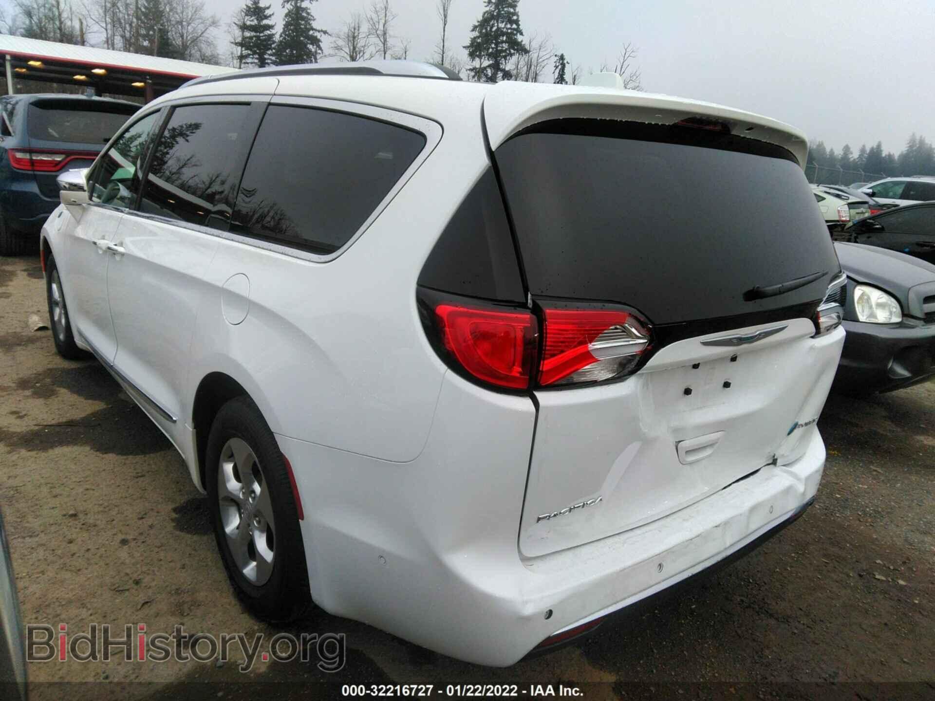 2018 CHRYSLER PACIFICA - VIN: 2C4RC1N76JR359256 - Фото 3