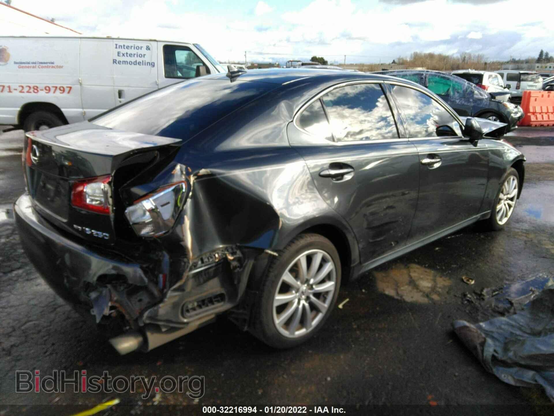 2008 LEXUS IS 250 - VIN: JTHCK262482024957 - Photo 4