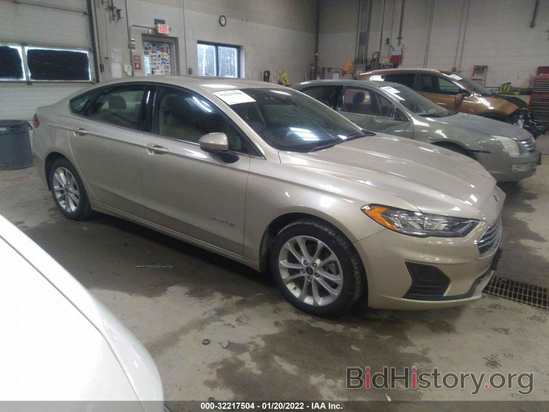 Фотография 3FA6P0LU4KR187384 - FORD FUSION HYBRID 2019