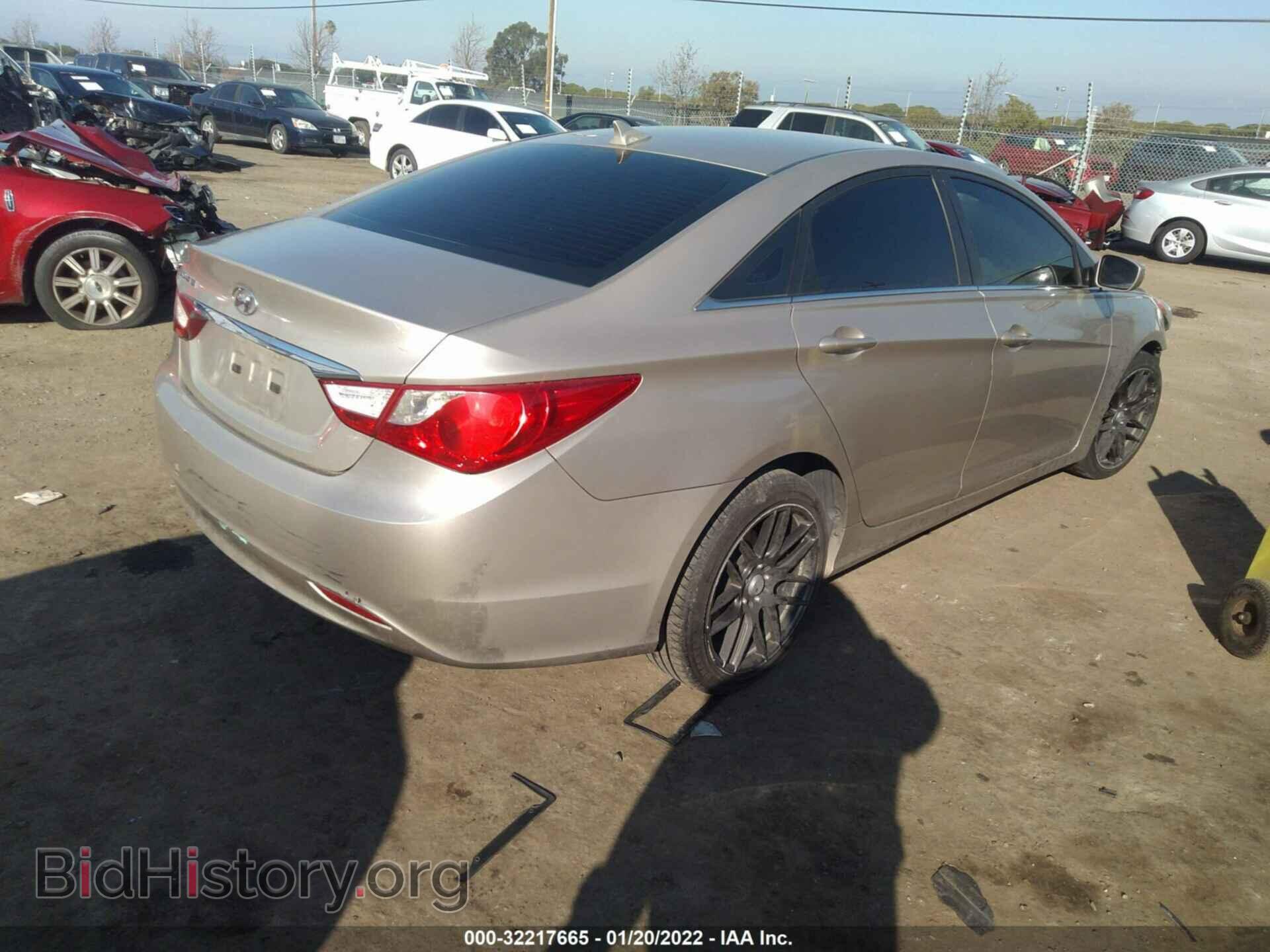 2011 HYUNDAI SONATA - VIN: 5NPEB4AC8BH024875 - Фото 4