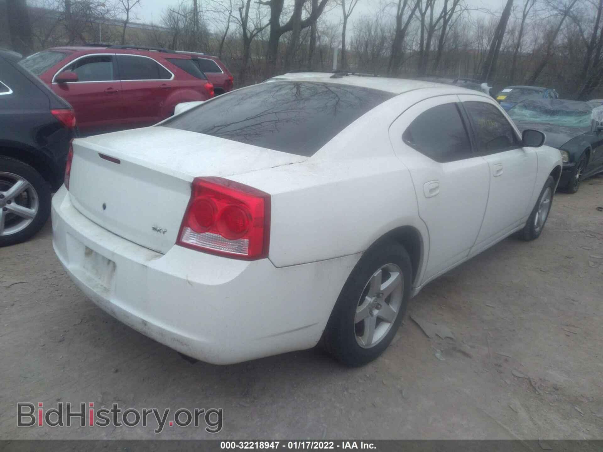 2010 DODGE CHARGER - VIN: 2B3CA3CV5AH124413 - Фото 4