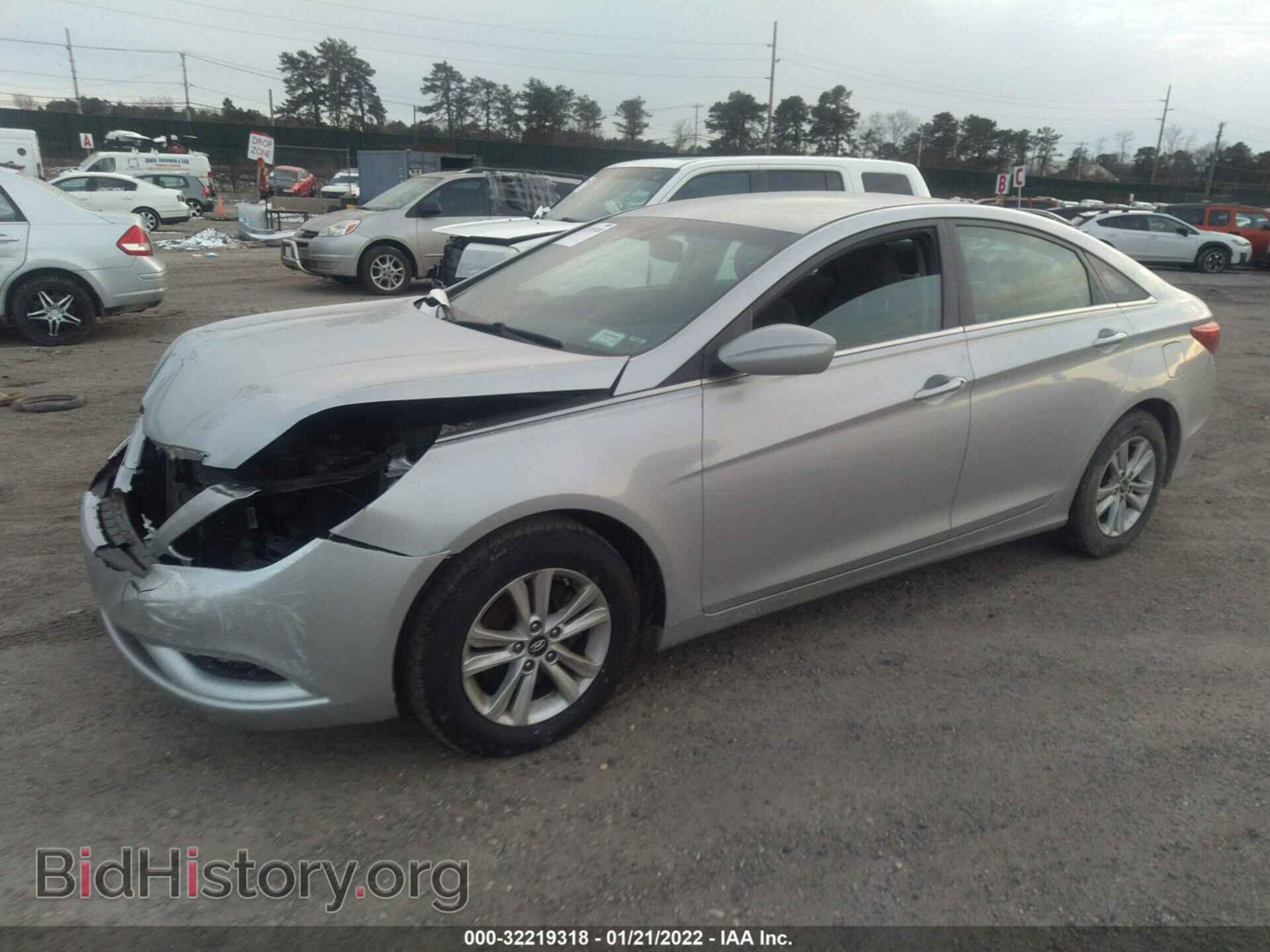 2011 HYUNDAI SONATA - VIN: 5NPEB4AC8BH202106 - Фото 2