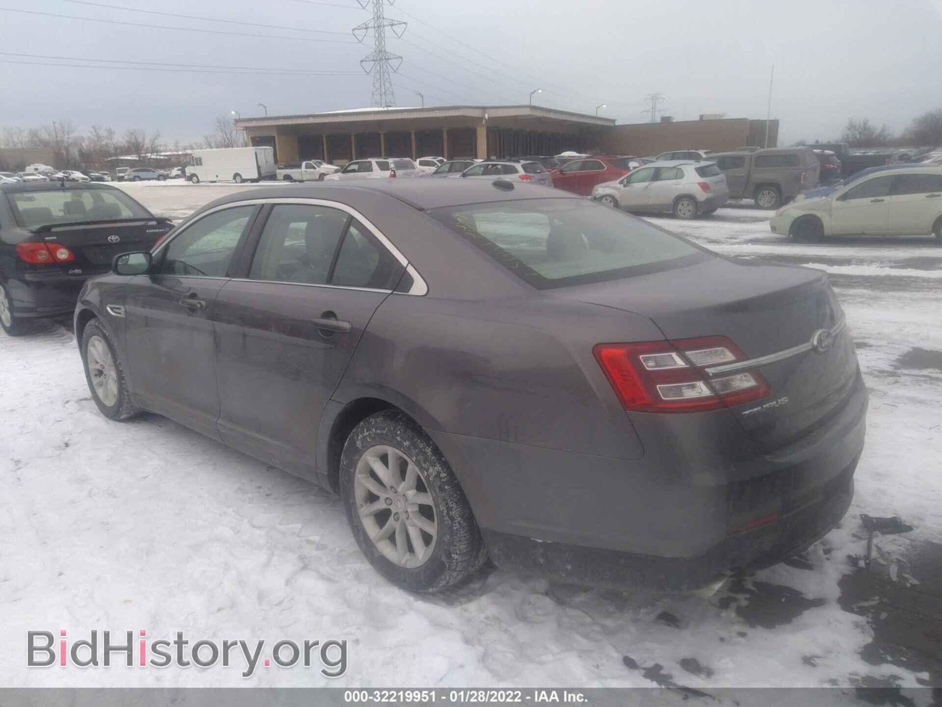 2013 FORD TAURUS - VIN: 1FAHP2D80DG121768 - Фото 3