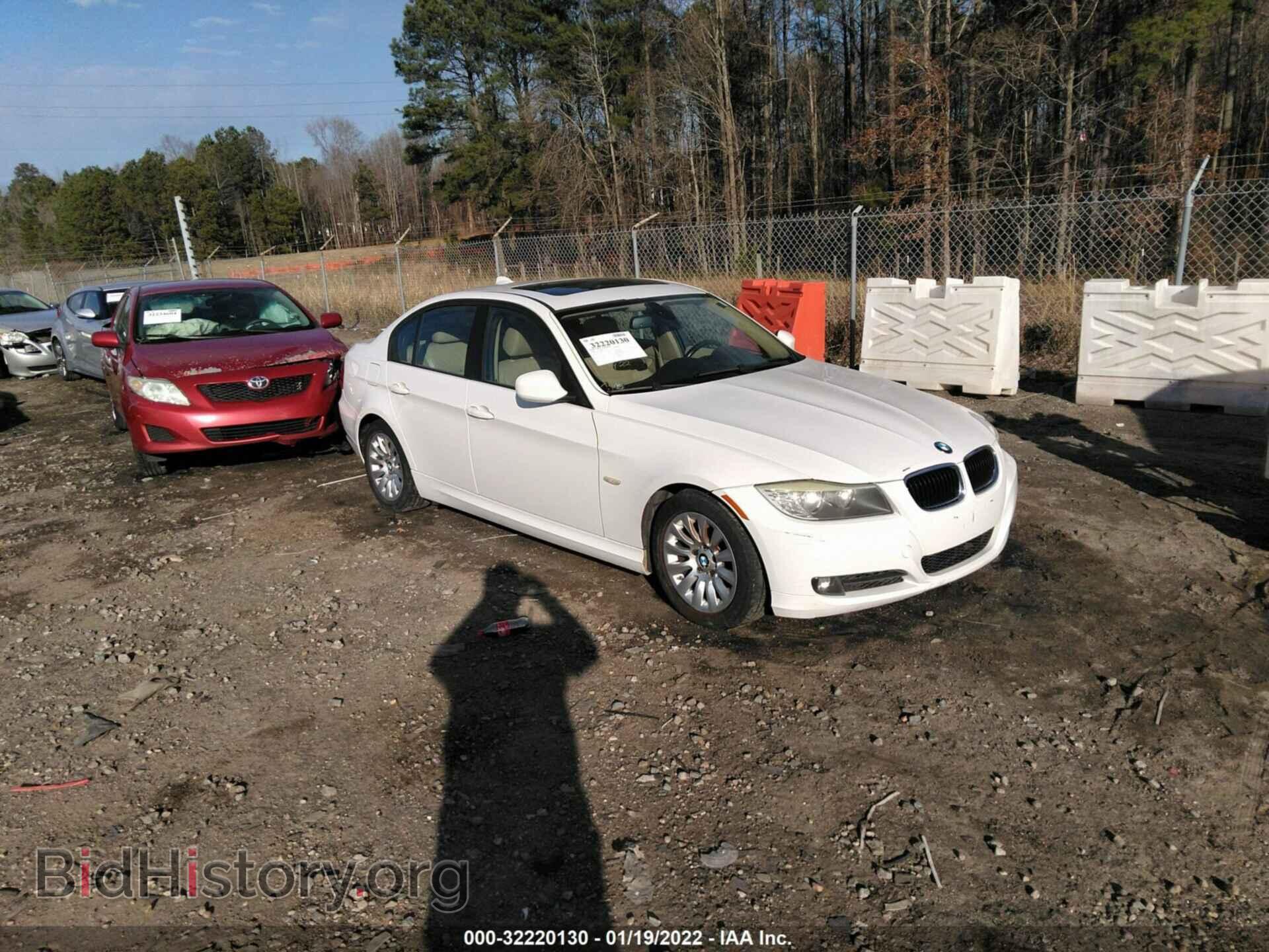 Photo WBAPH57589NL80448 - BMW 3 SERIES 2009