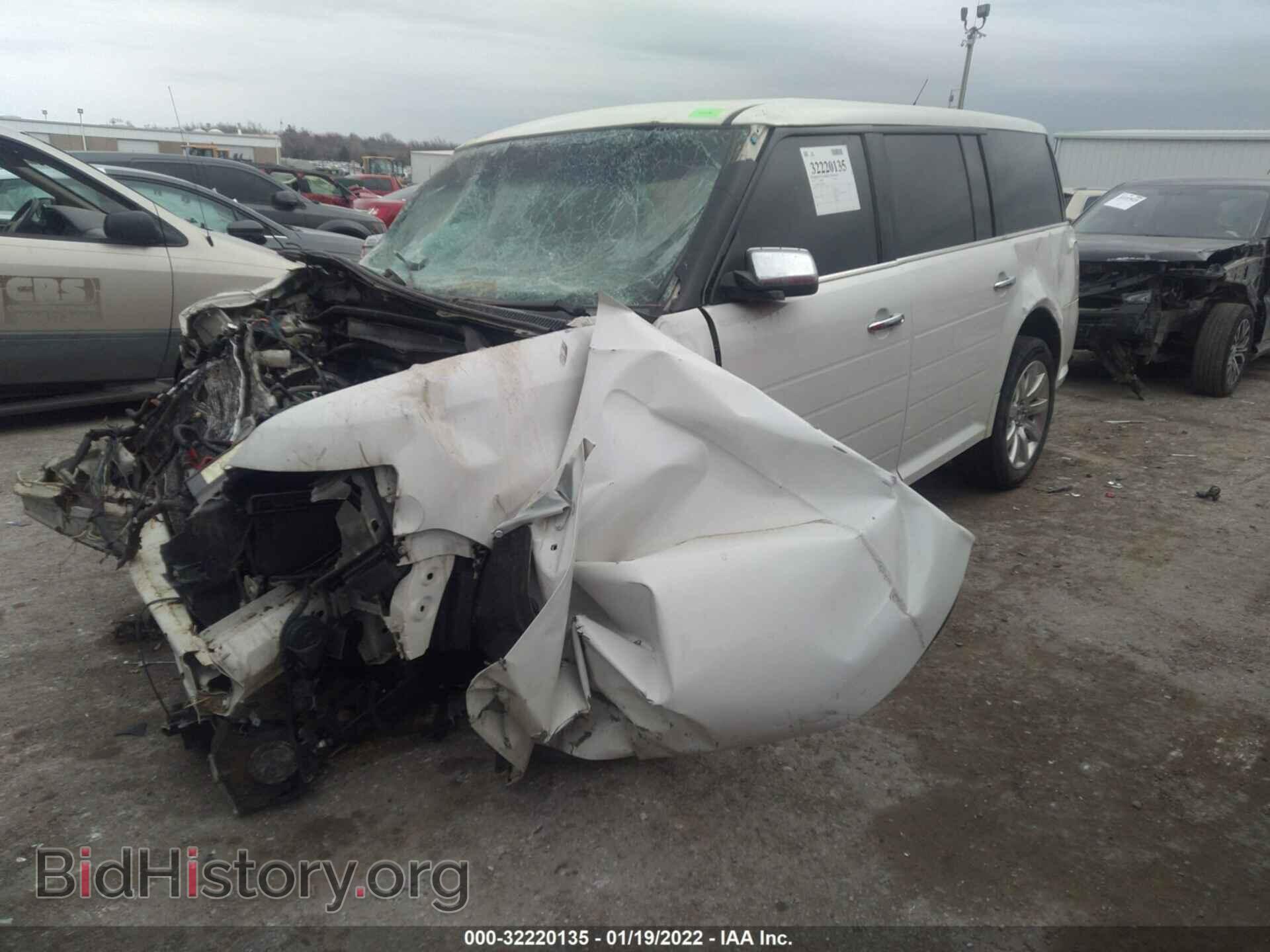 2011 FORD FLEX - VIN: 2FMGK5DC7BBD00366 - Photo 2