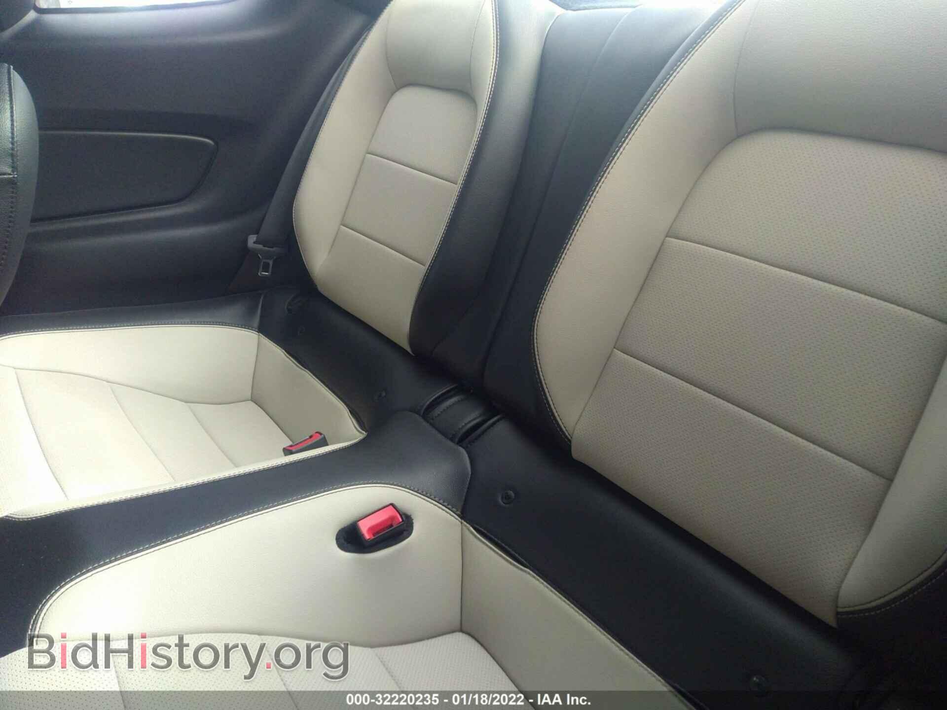 2018 FORD MUSTANG - VIN: 1FA6P8CFXJ5163060 - Фото 8