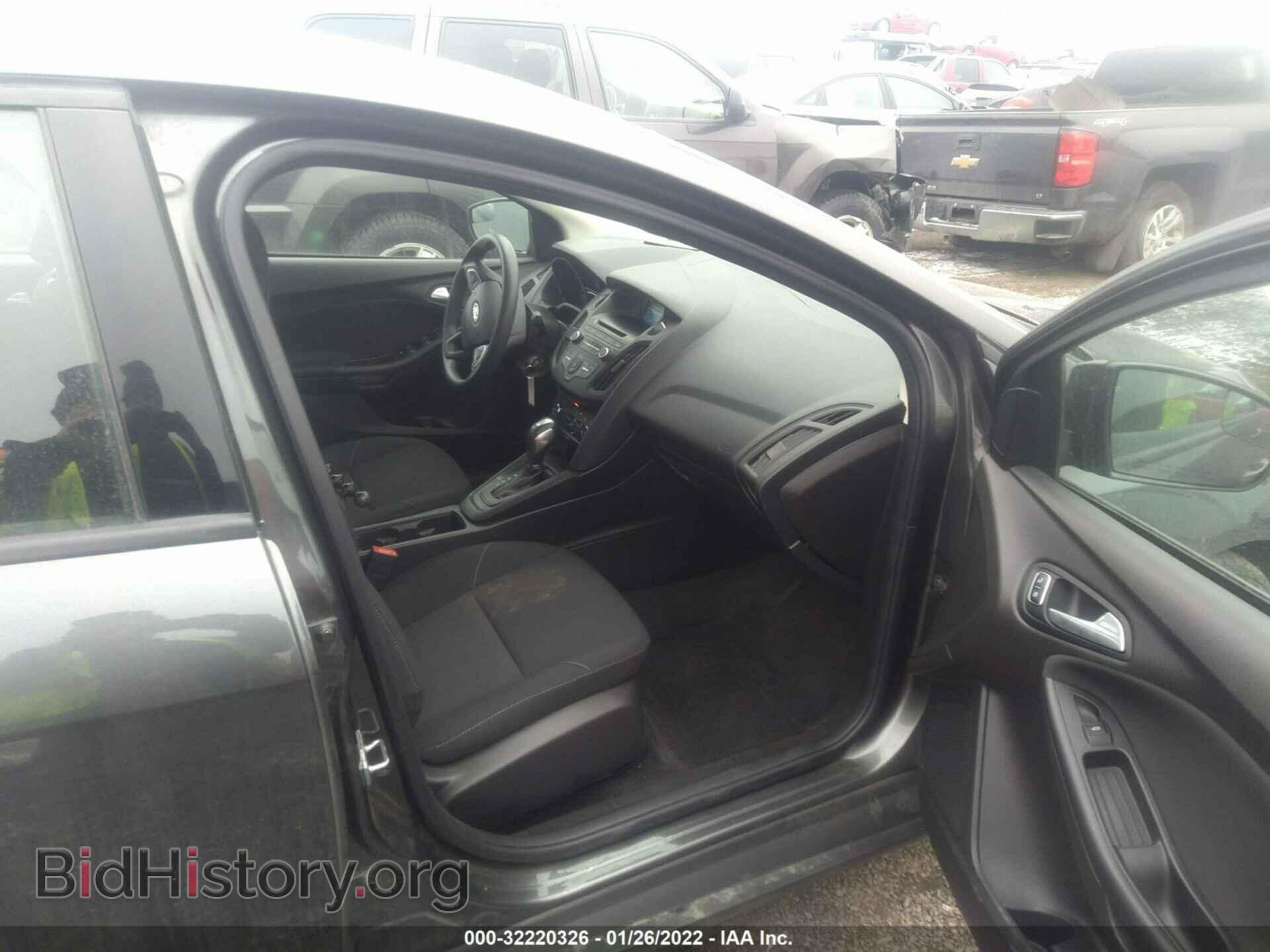 2016 FORD FOCUS - VIN: 1FADP3F20GL326922 - Фото 4