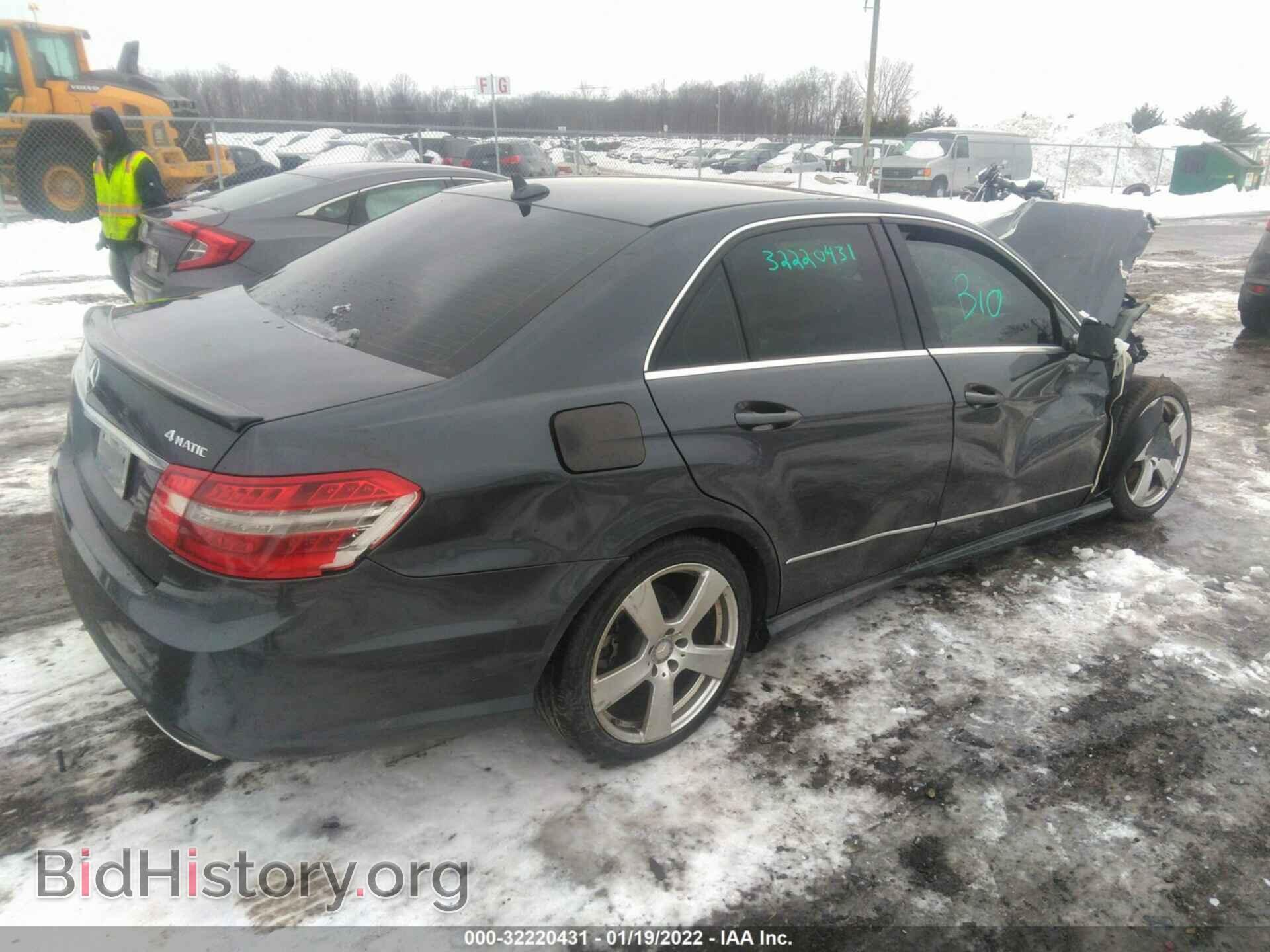 2011 MERCEDES-BENZ E-CLASS - VIN: WDDHF8HB8BA339646 - Фото 4