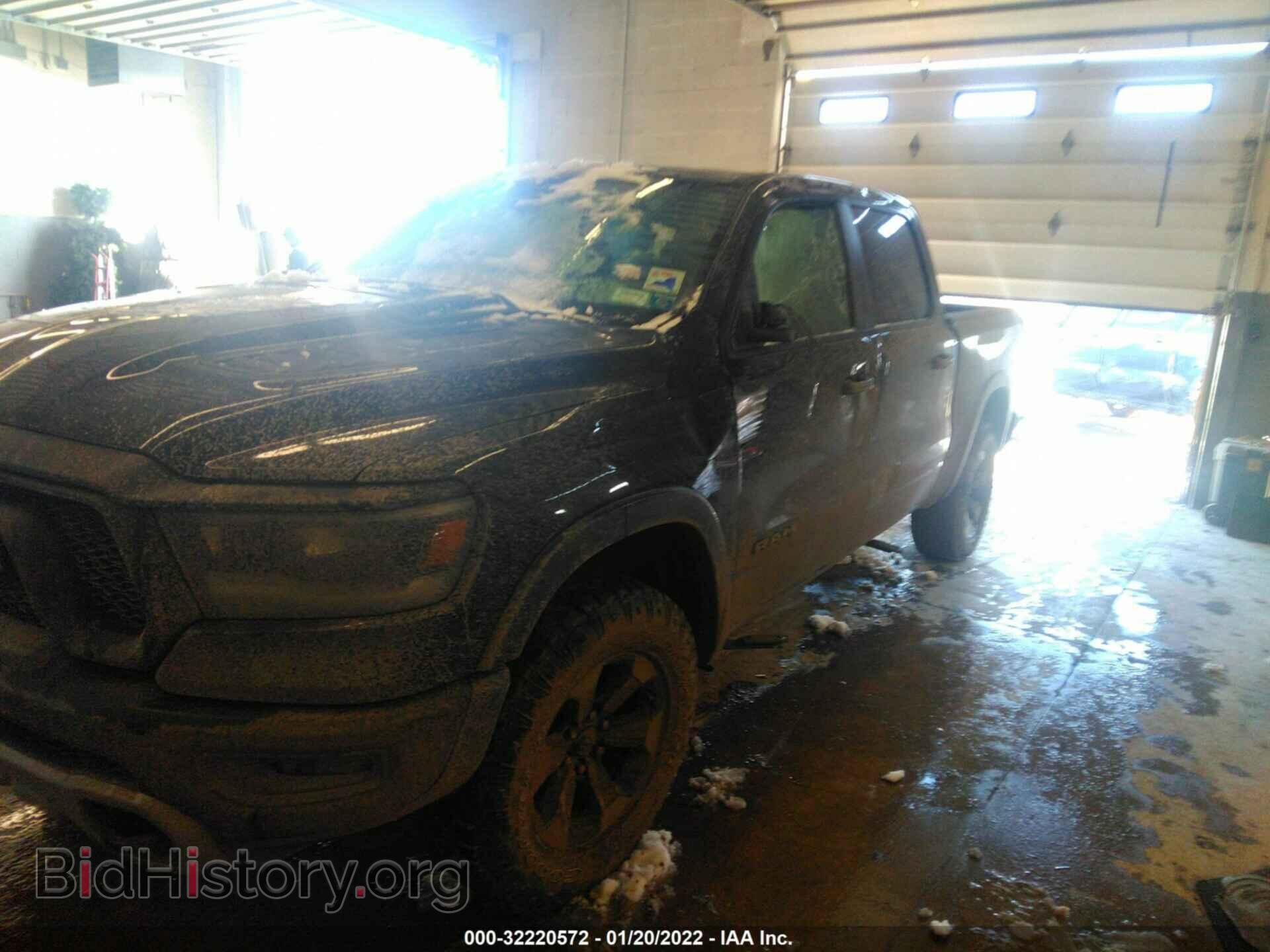 2019 RAM 1500 - VIN: 1C6SRFLT5KN674018 - Photo 2