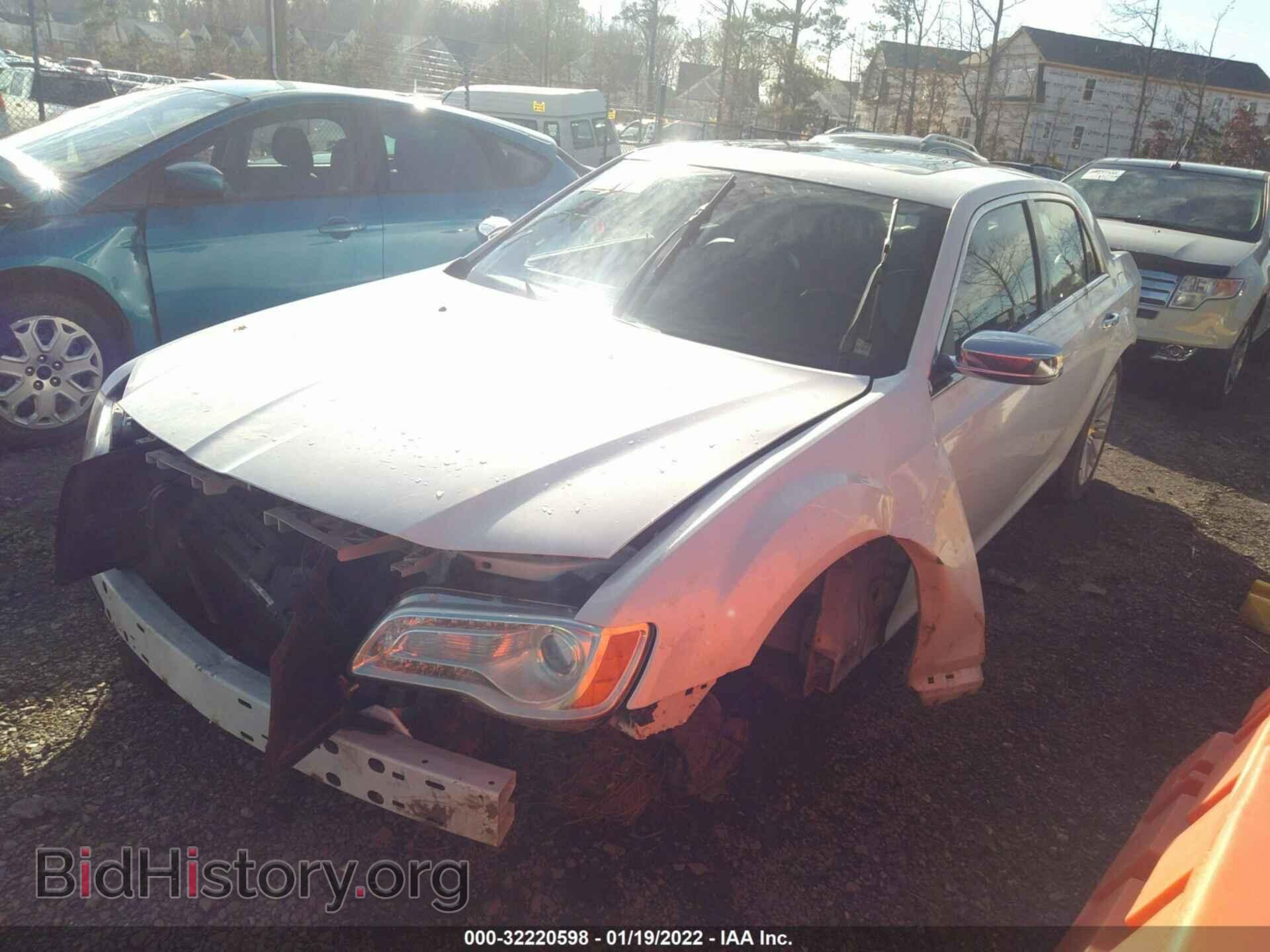2012 CHRYSLER 300 - VIN: 2C3CCAET4CH232893 - Фото 2