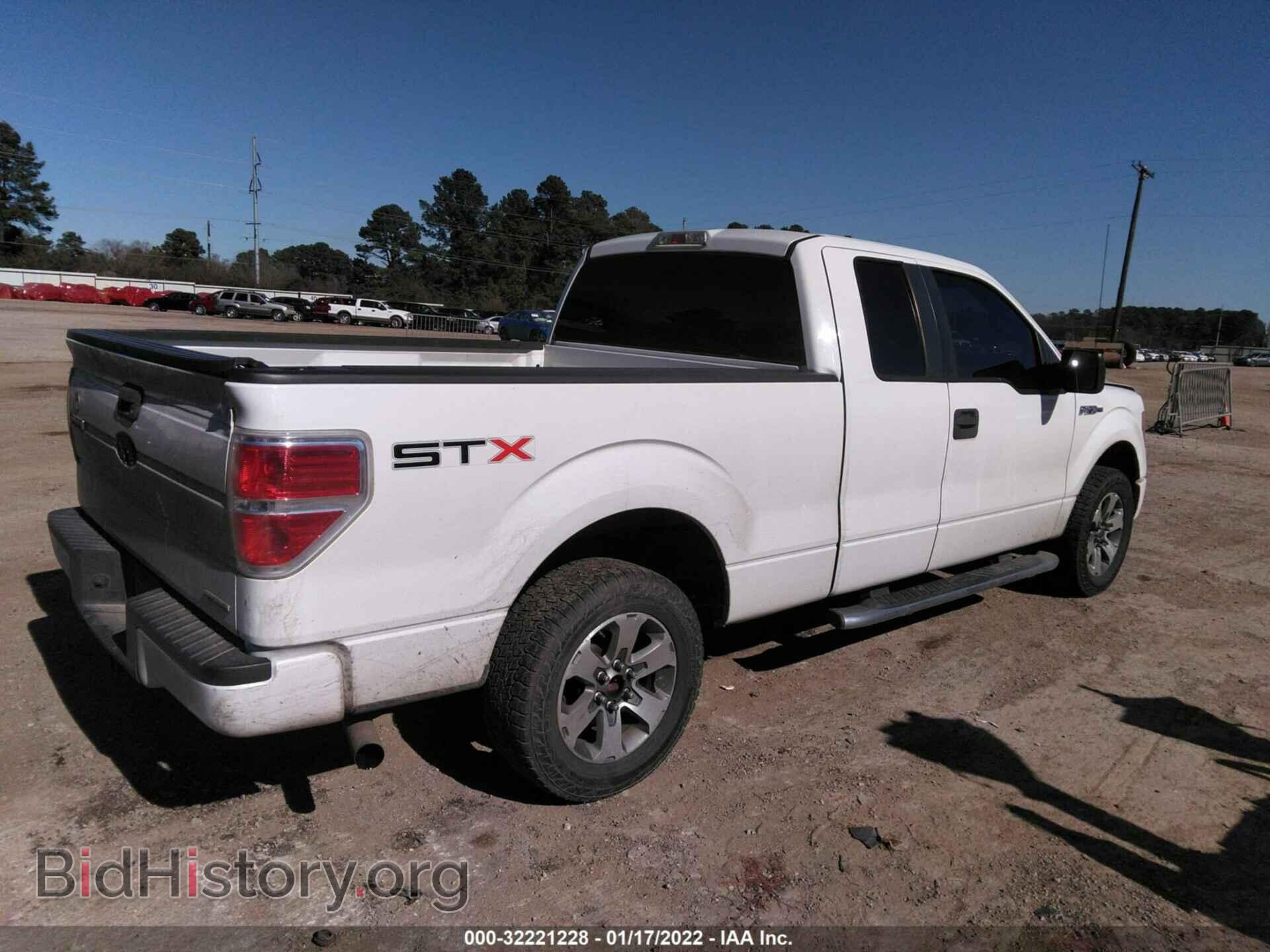 2011 FORD F-150 - VIN: 1FTFX1CF0BFA20082 - Фото 4