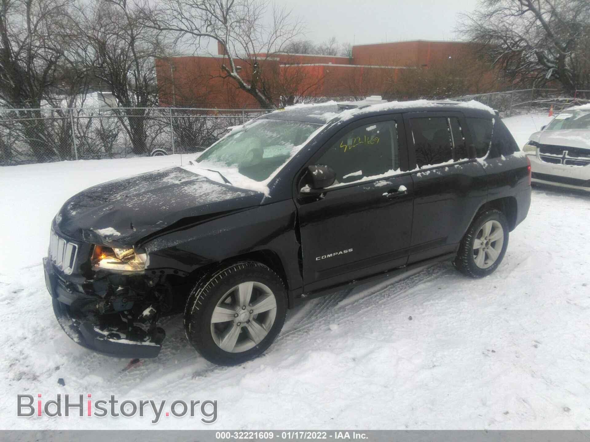 2017 JEEP COMPASS - VIN: 1C4NJCBAXHD123688 - Фото 2
