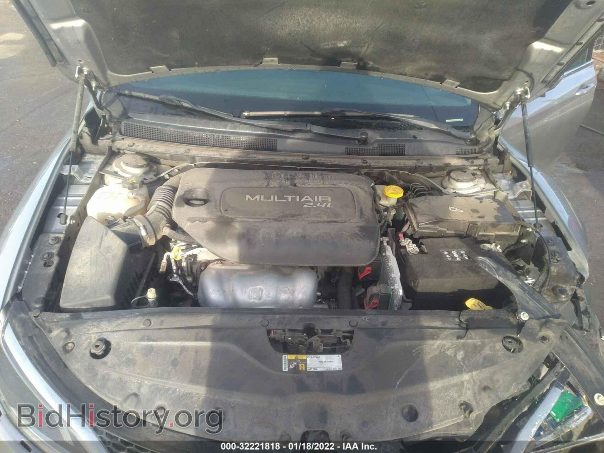 2015 CHRYSLER 200 - VIN: 1C3CCCAB3FN648146 - Фото 10