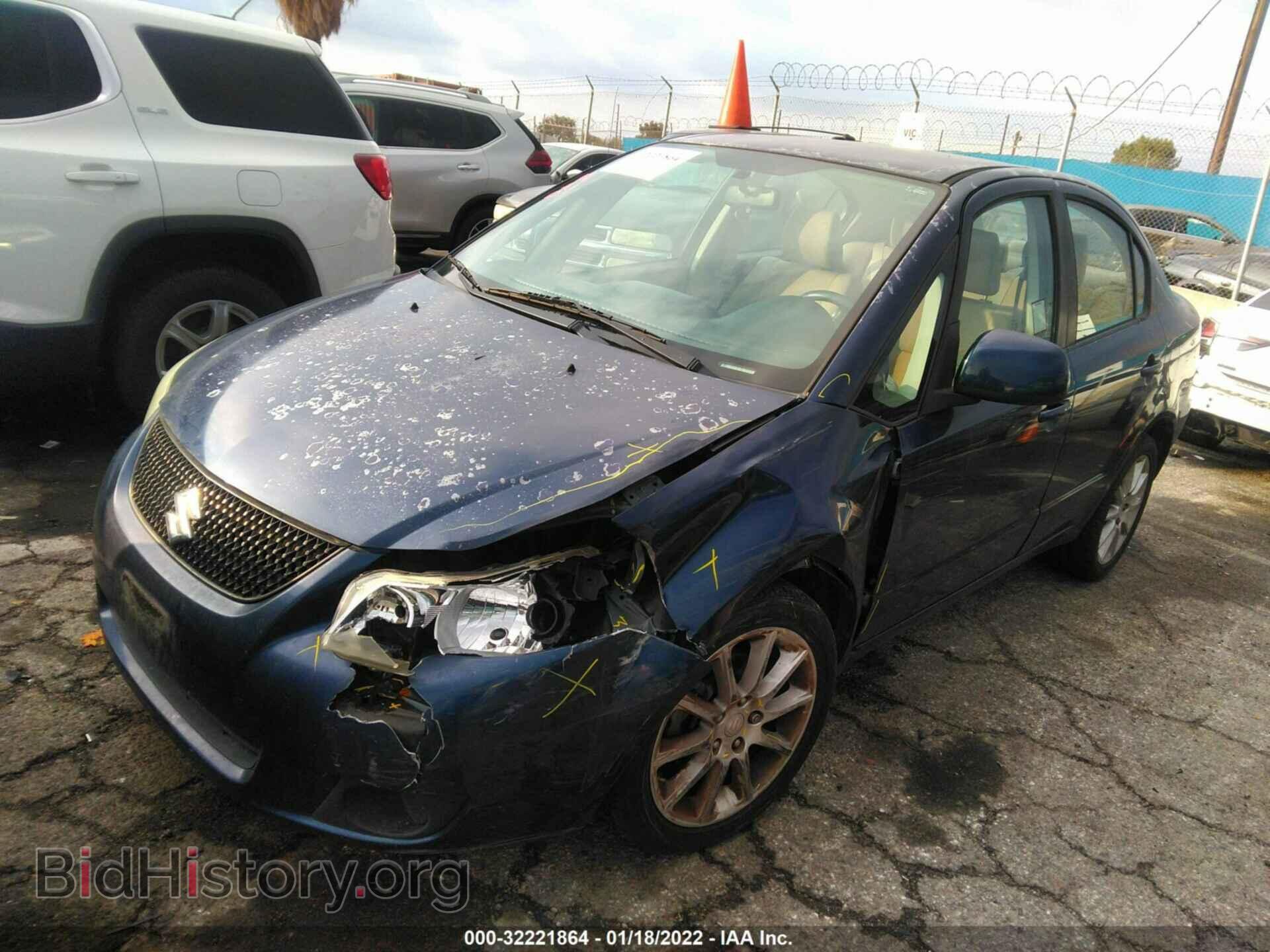 2011 SUZUKI SX4 - VIN: JS2YC5A23B6300208 - Фото 2