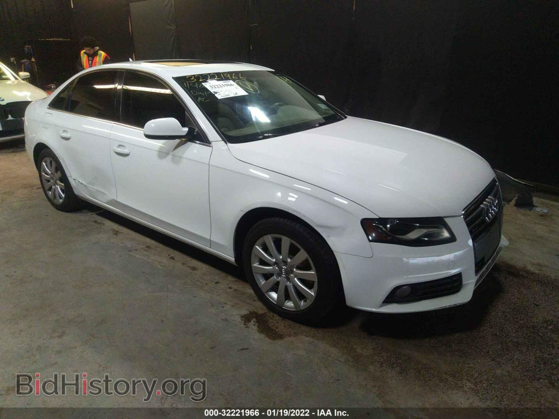 Photo WAUBFAFL0CN013690 - AUDI A4 2012