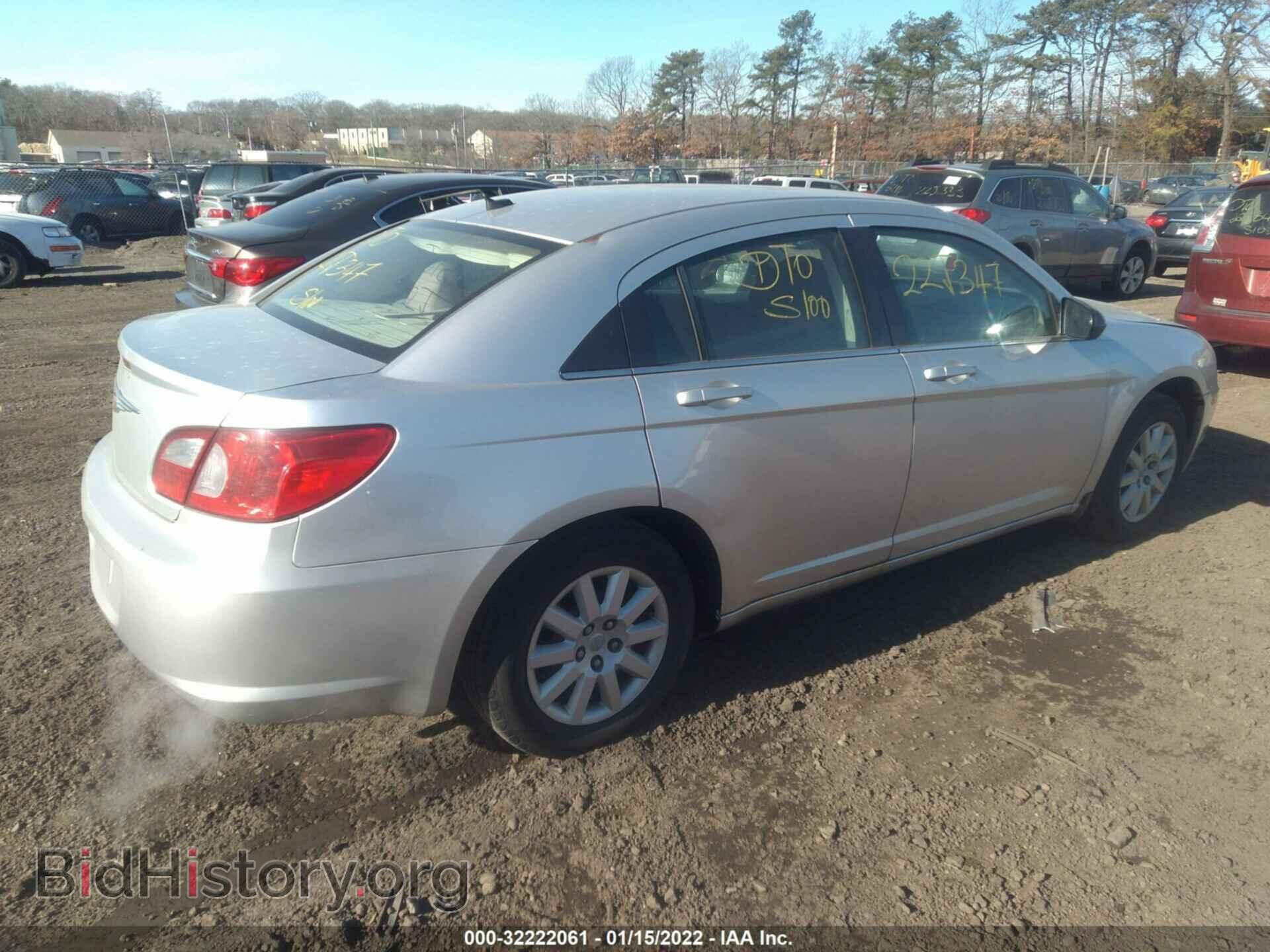 2008 CHRYSLER SEBRING - VIN: 1C3LC46JX8N140989 - Фото 4