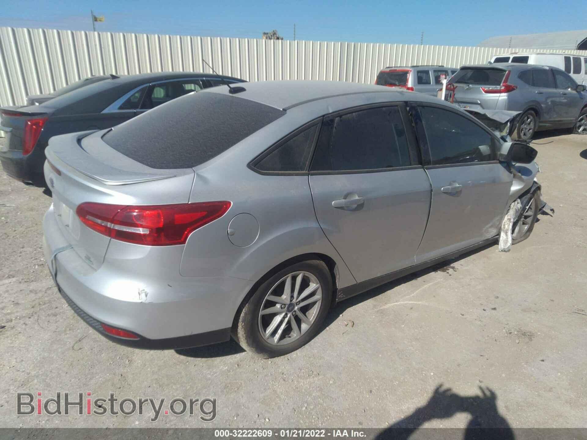 2018 FORD FOCUS - VIN: 1FADP3FE0JL244108 - Фото 4