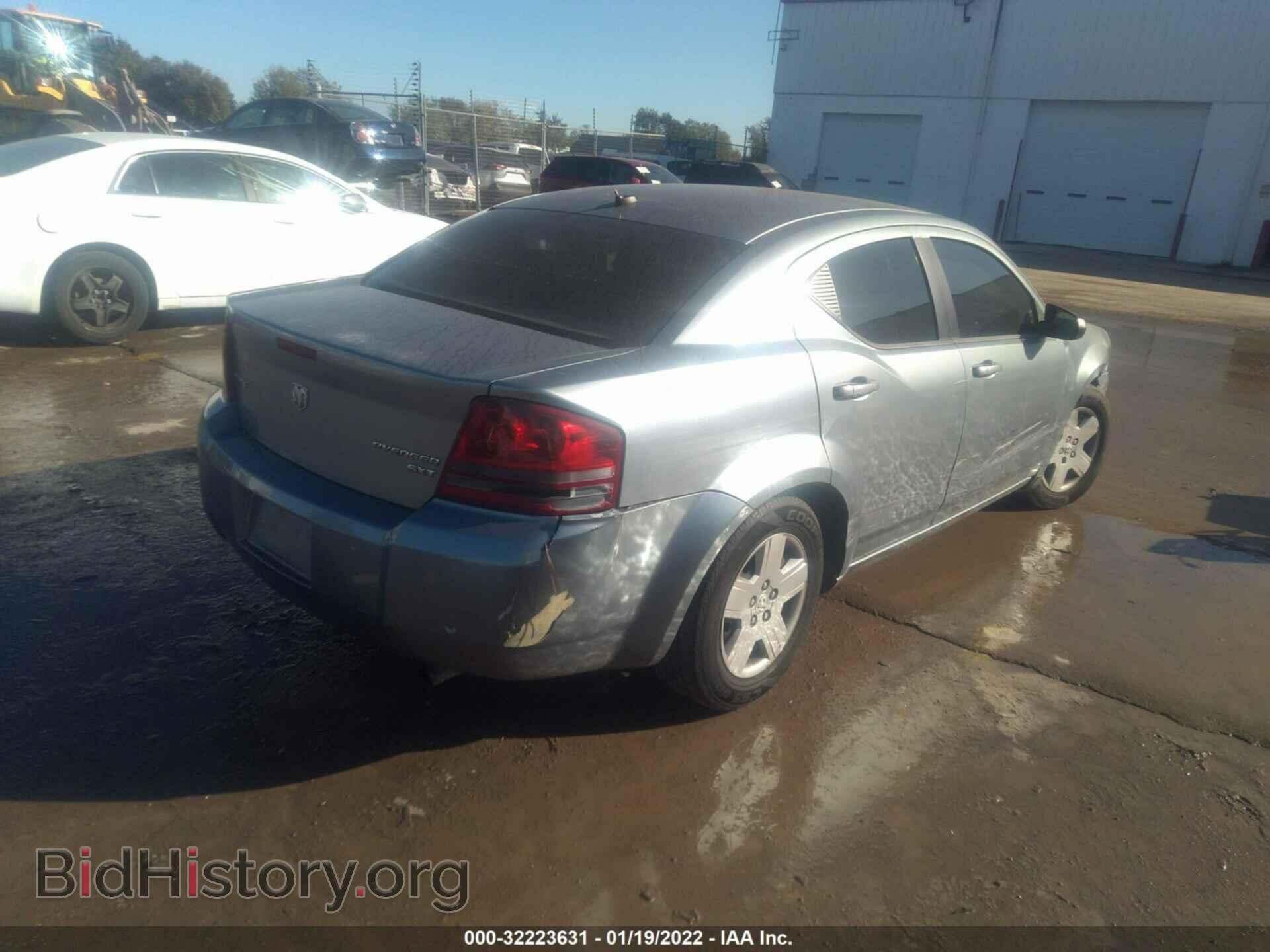 2010 DODGE AVENGER - VIN: 1B3CC4FB9AN181562 - Photo 4