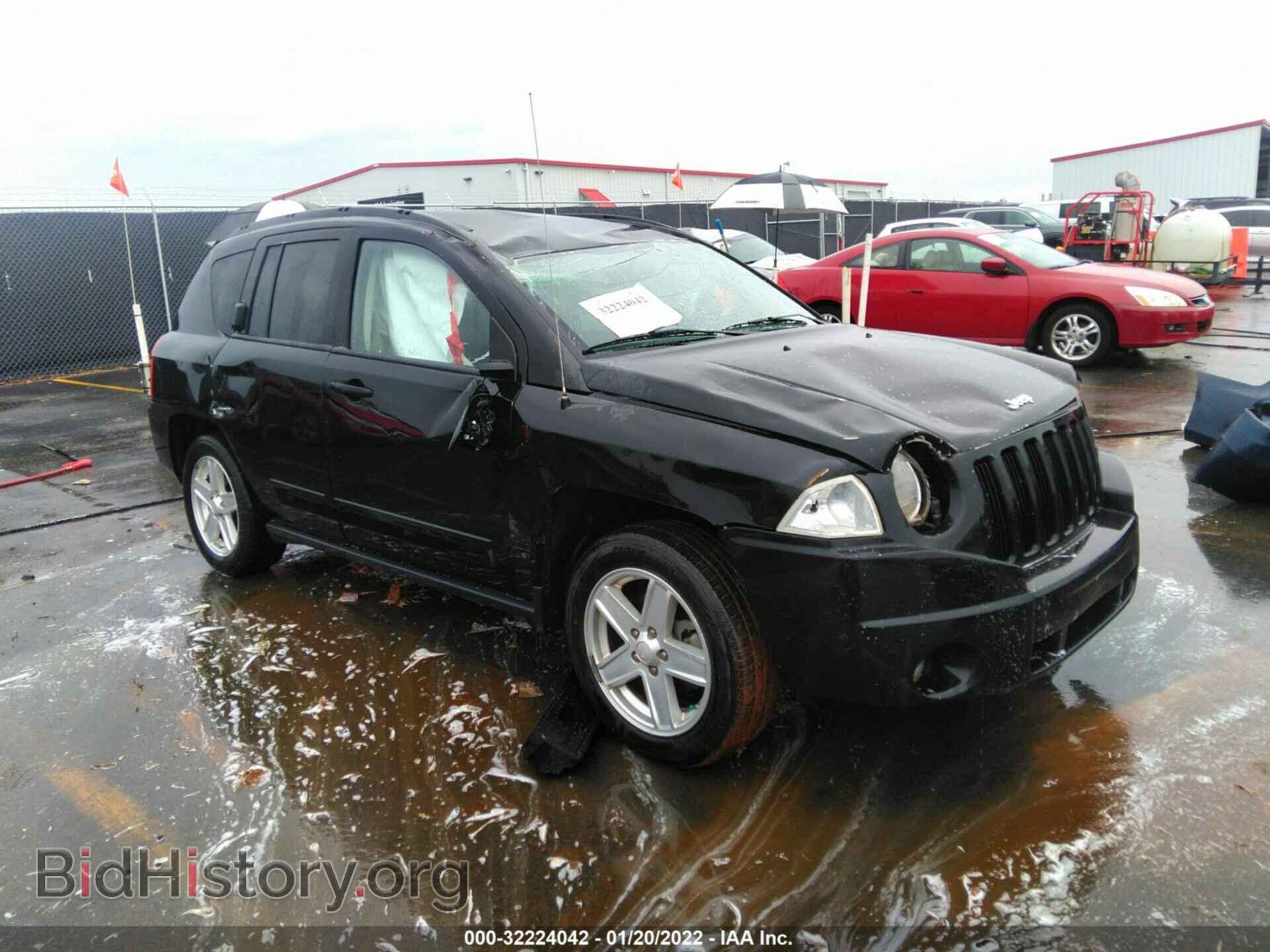 Photo 1J4NT4FB2AD503904 - JEEP COMPASS 2010