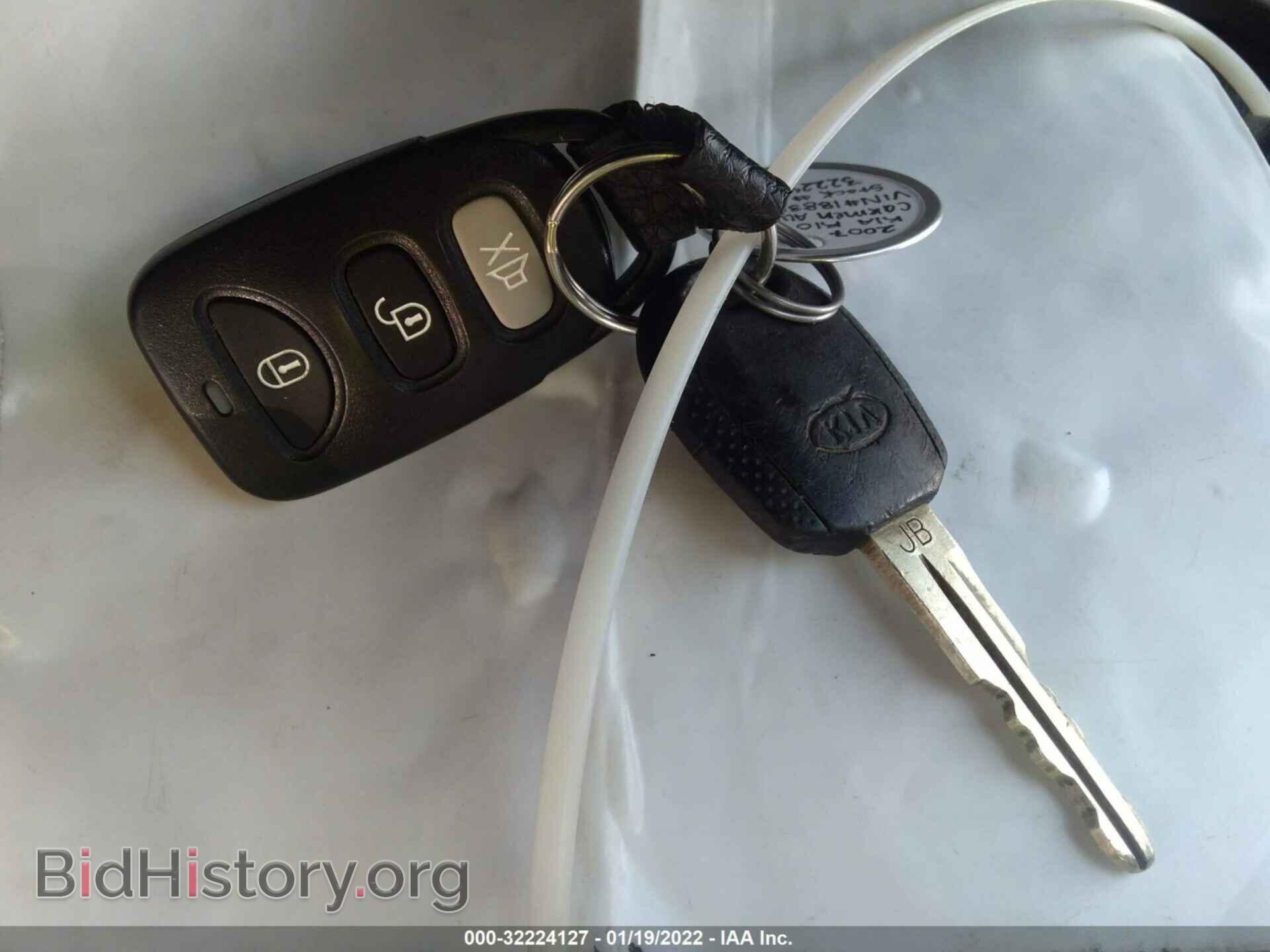 2007 KIA RIO - VIN: KNADE123976188358 - Фото 11